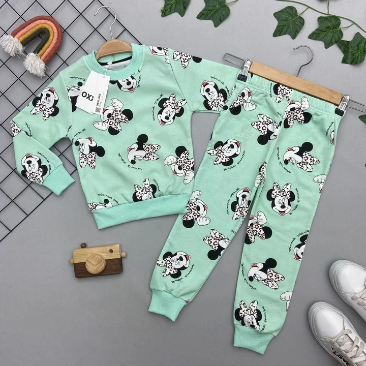 KARAKTER BASKILI KIZ ÇOCUK TAKIM