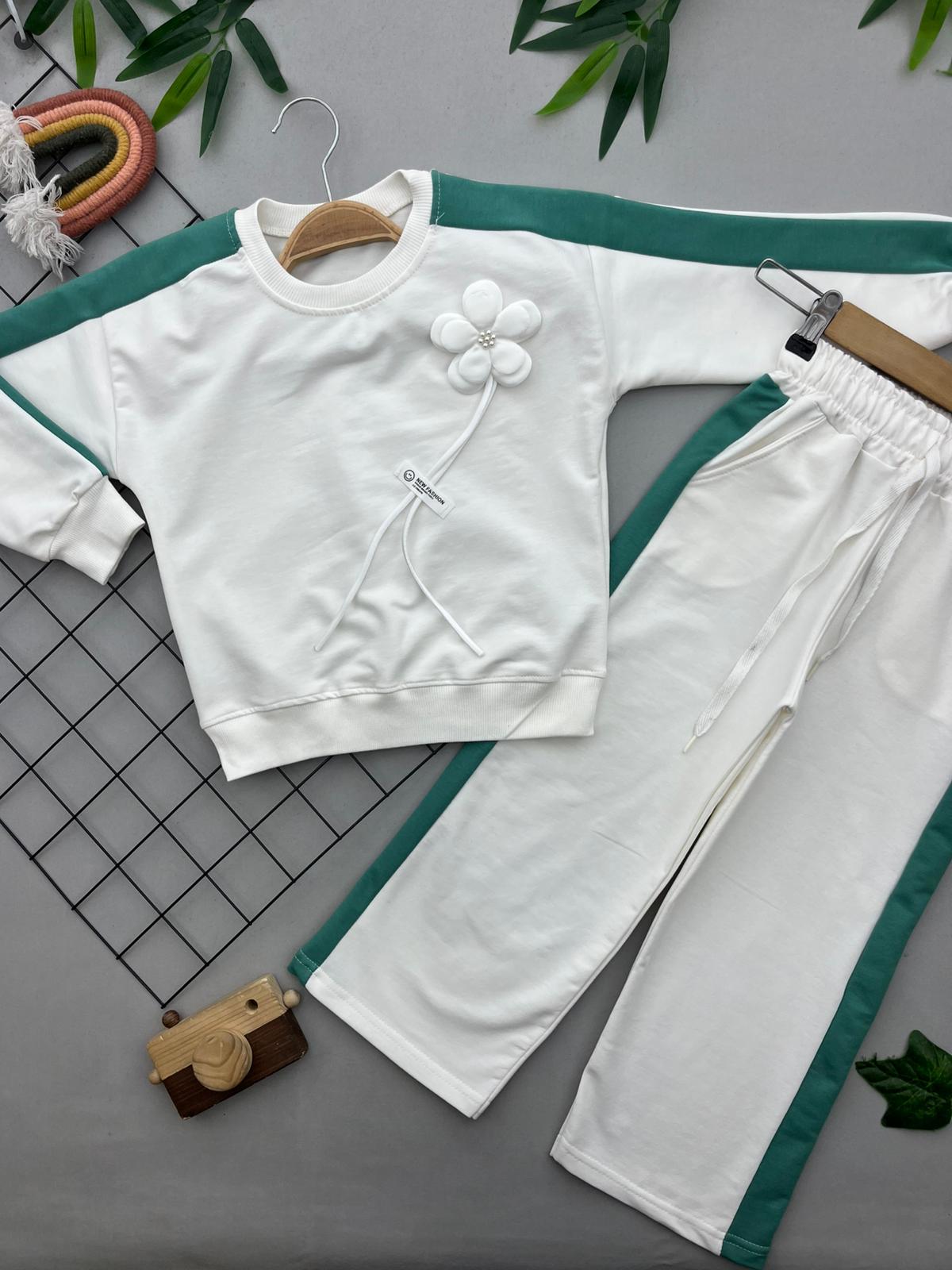 CICEK DETAYLI KIZ COCUK TAKIM