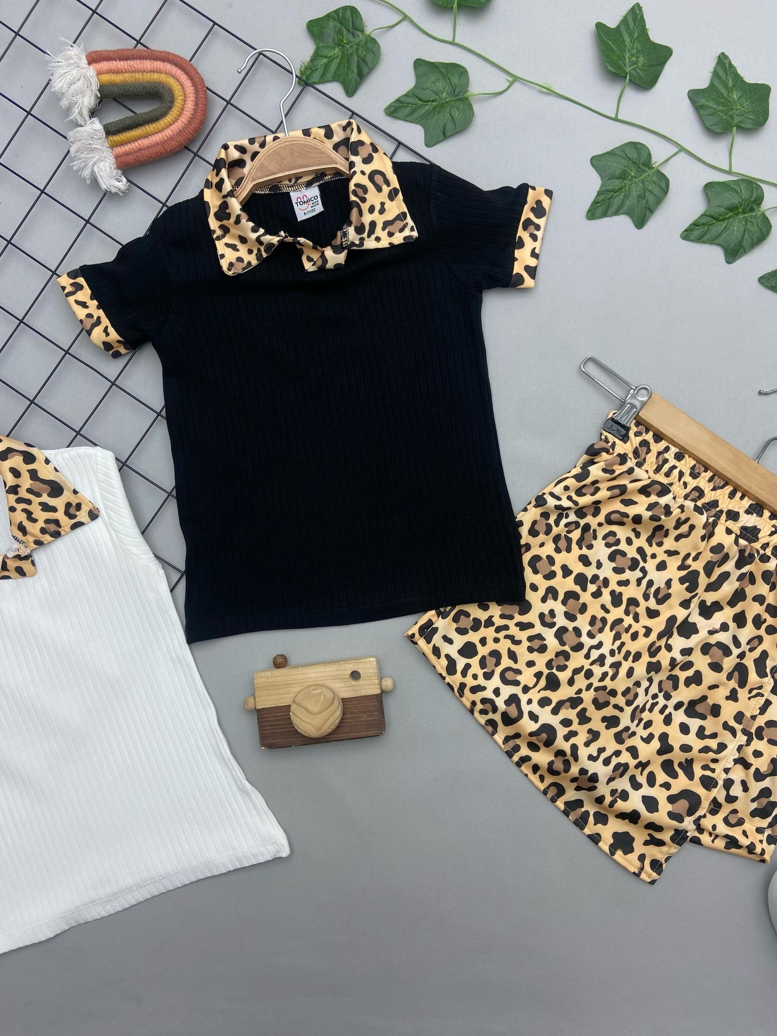 LEOPAR DESENLİ KIZ ÇOCUK TAKIM