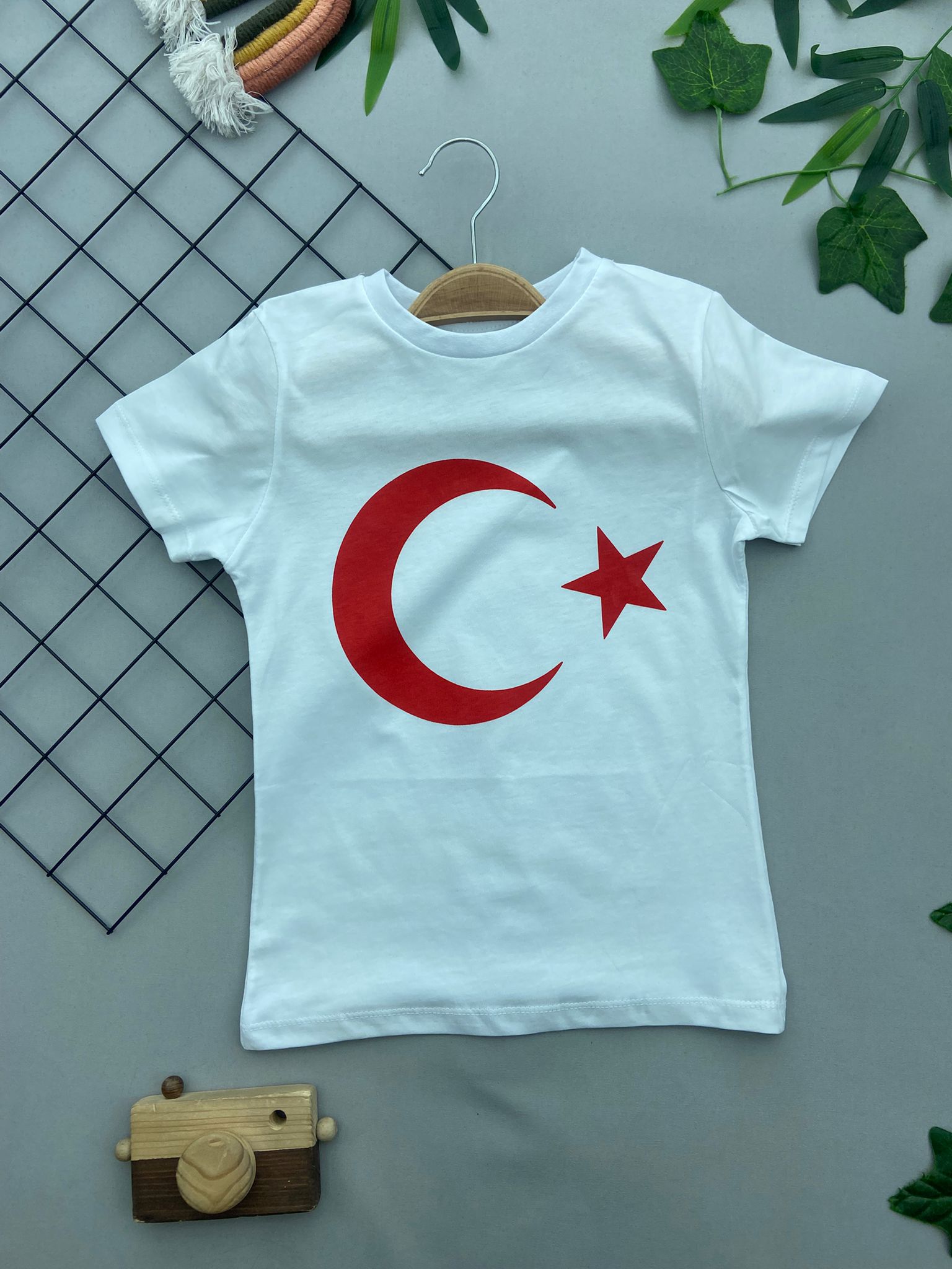 AY YILDIZ DETAYLI T-SHIRT