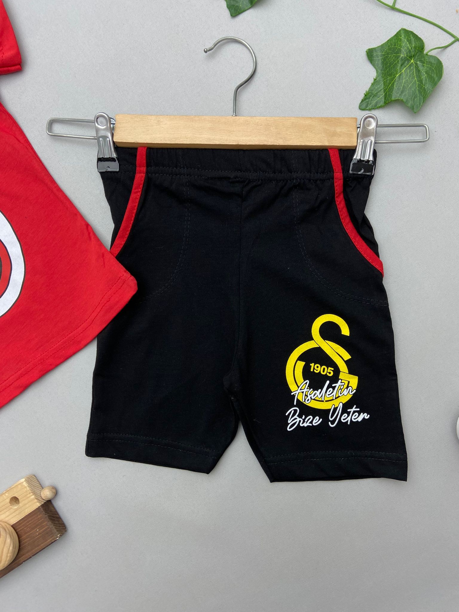 ⭐ SARI BASKILI ERKEK COCUK TAKIM