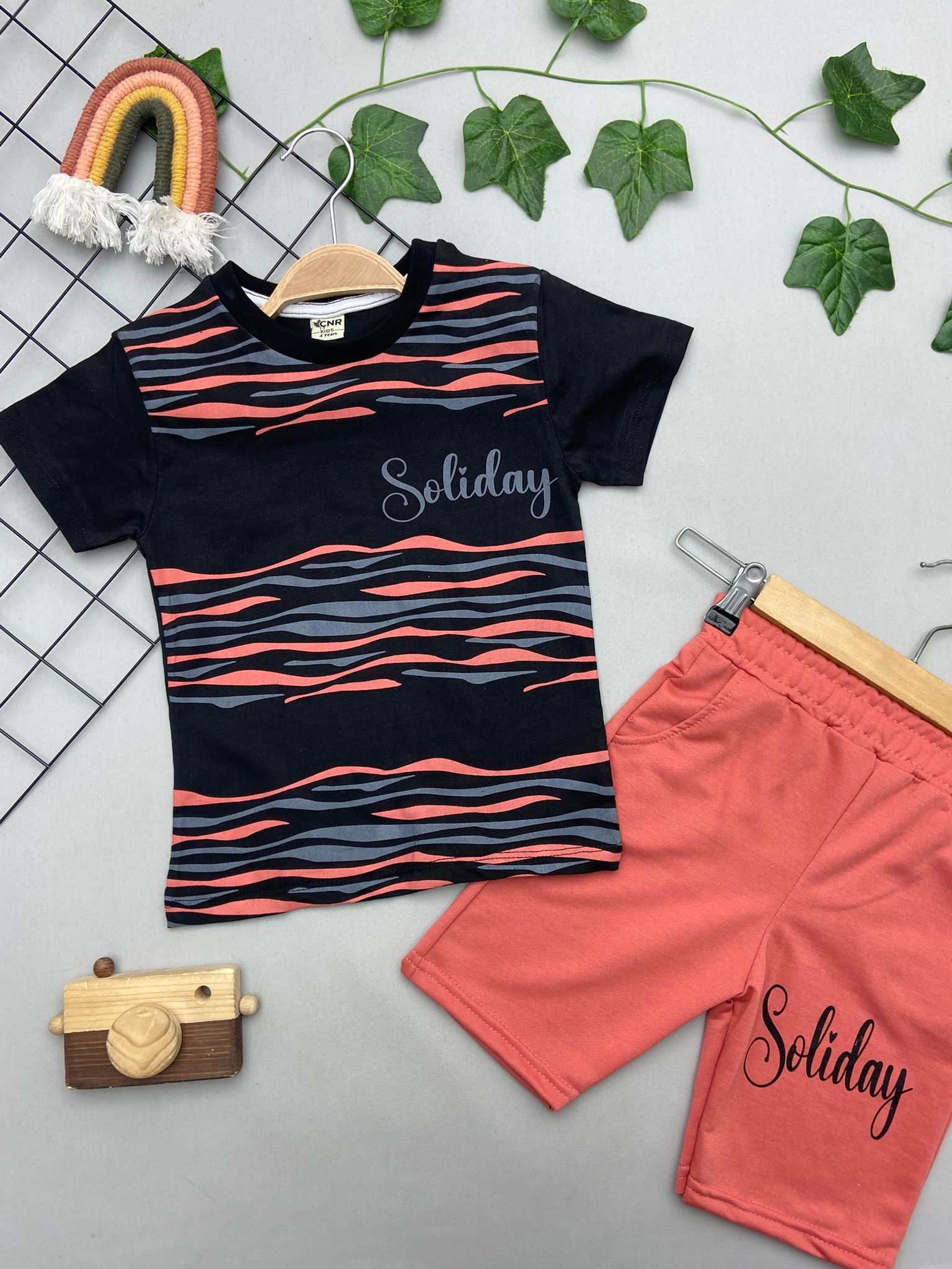 SOLIDAY YAZILI ERKEK COCUK TAKIM