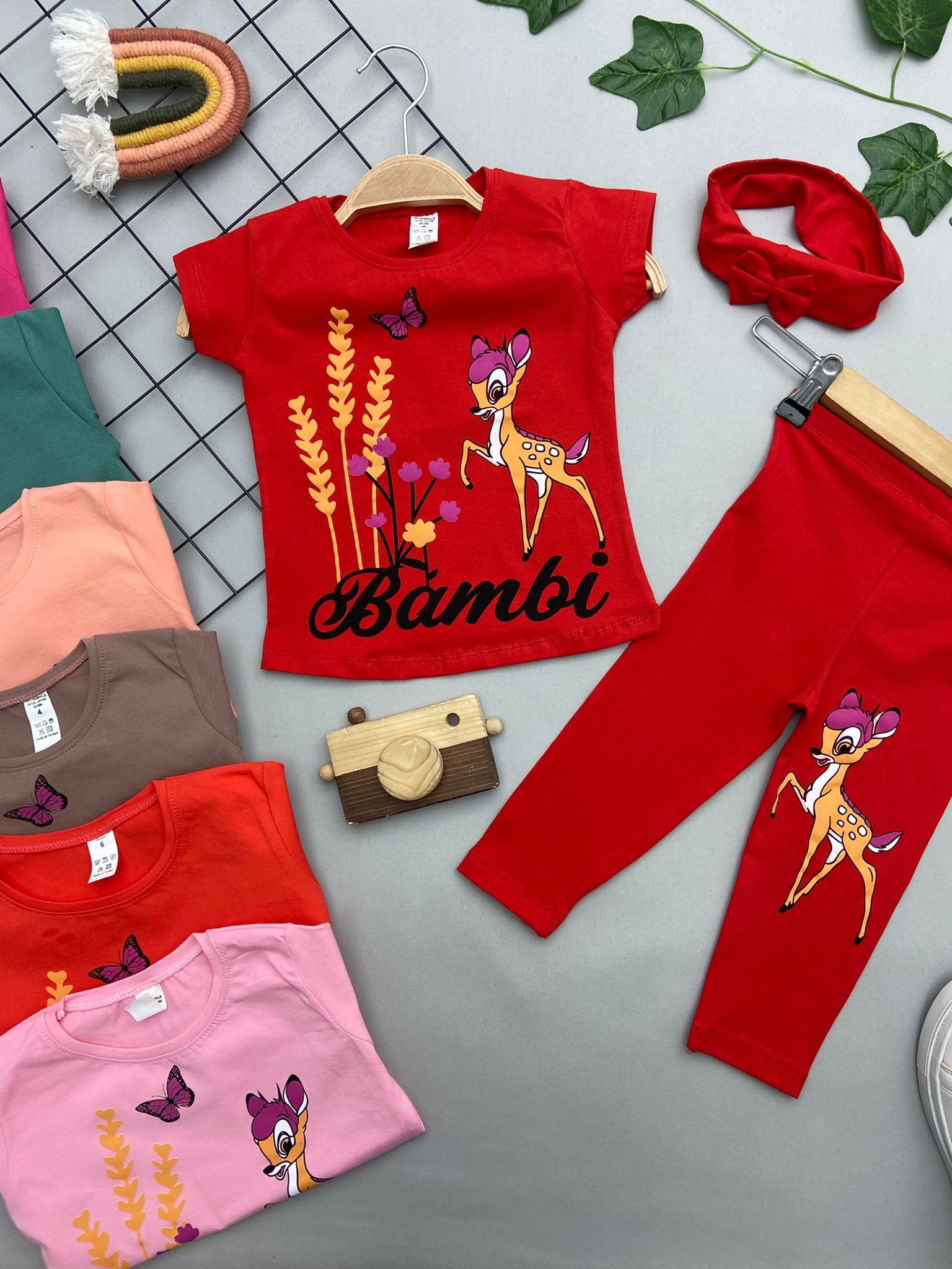 BAMBI YAZILI KIZ COCUK TAKIM