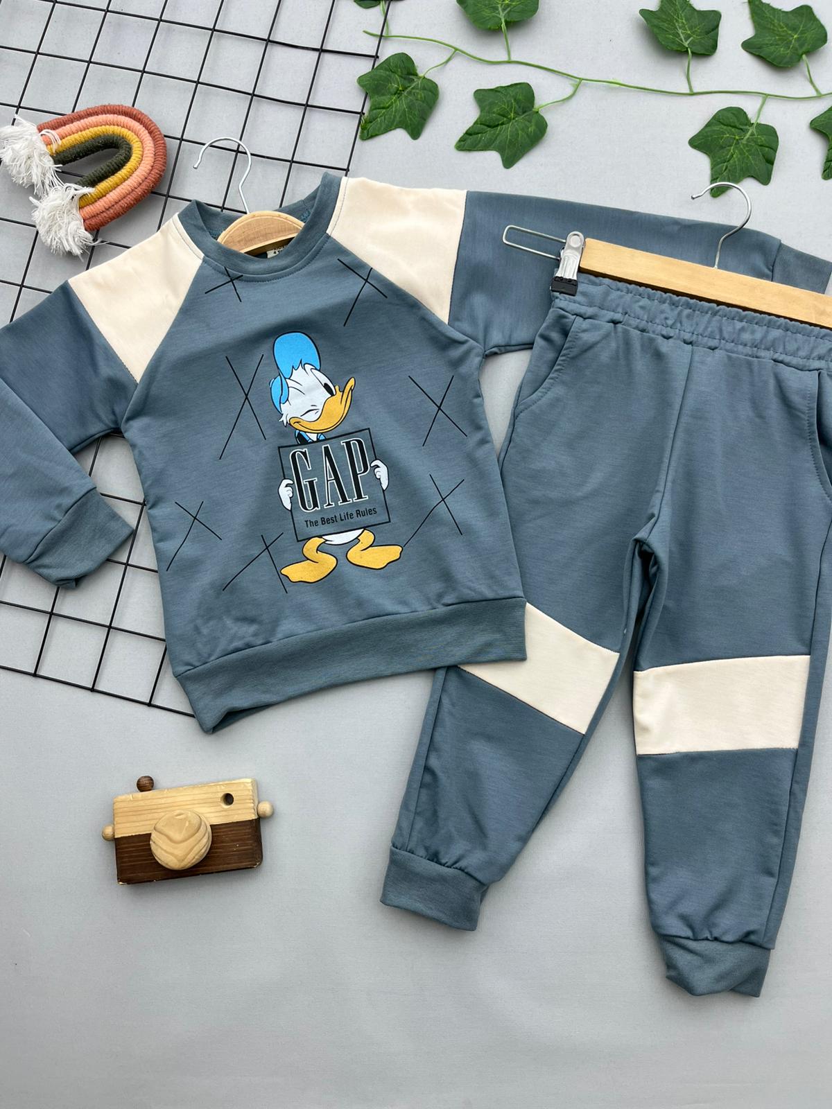 DAFFY DUCK BASKILI ERKEK COCUK TAKIM