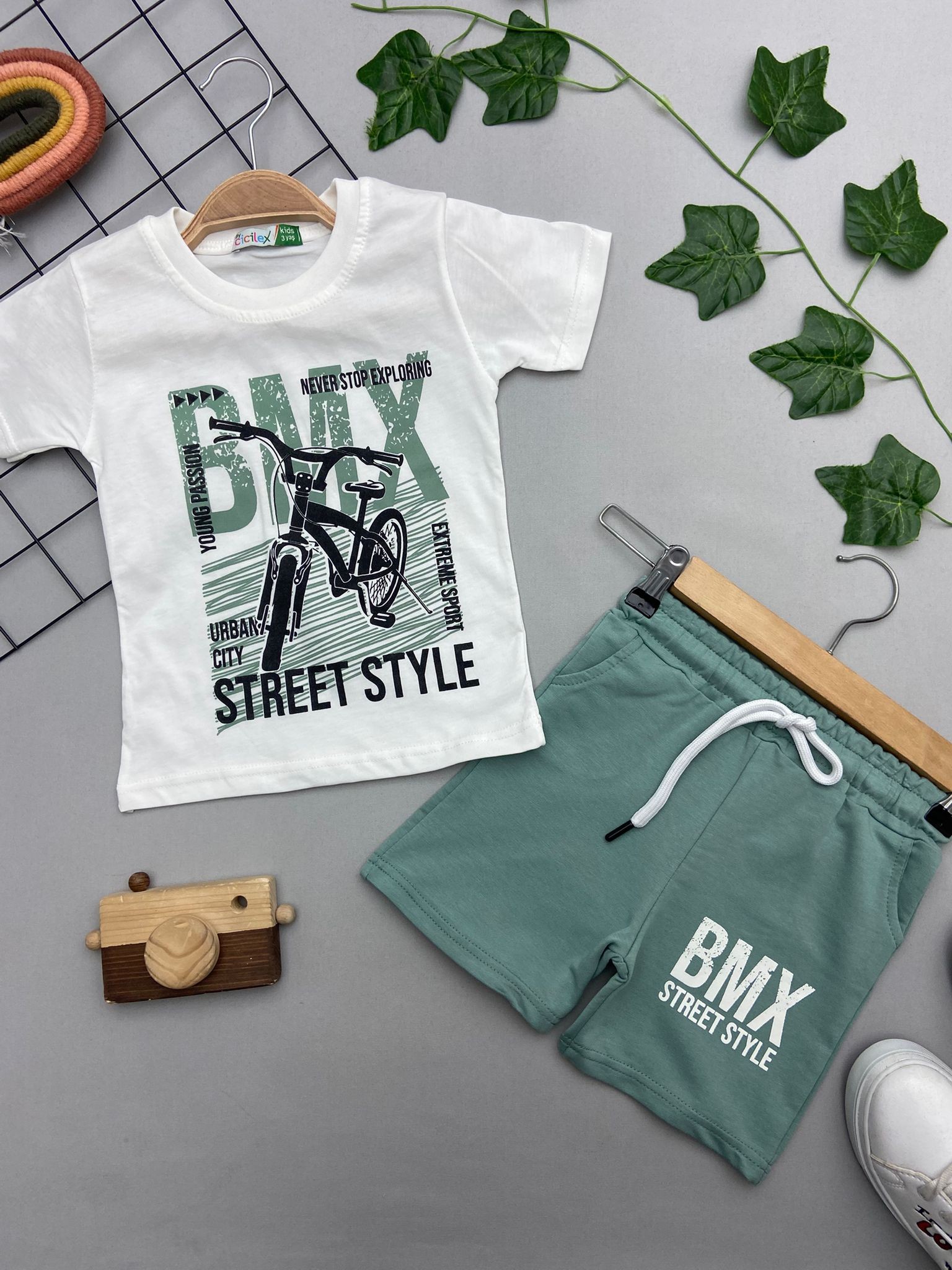 STREET STYLEE YAZILI KIZ COCUK TAKIM