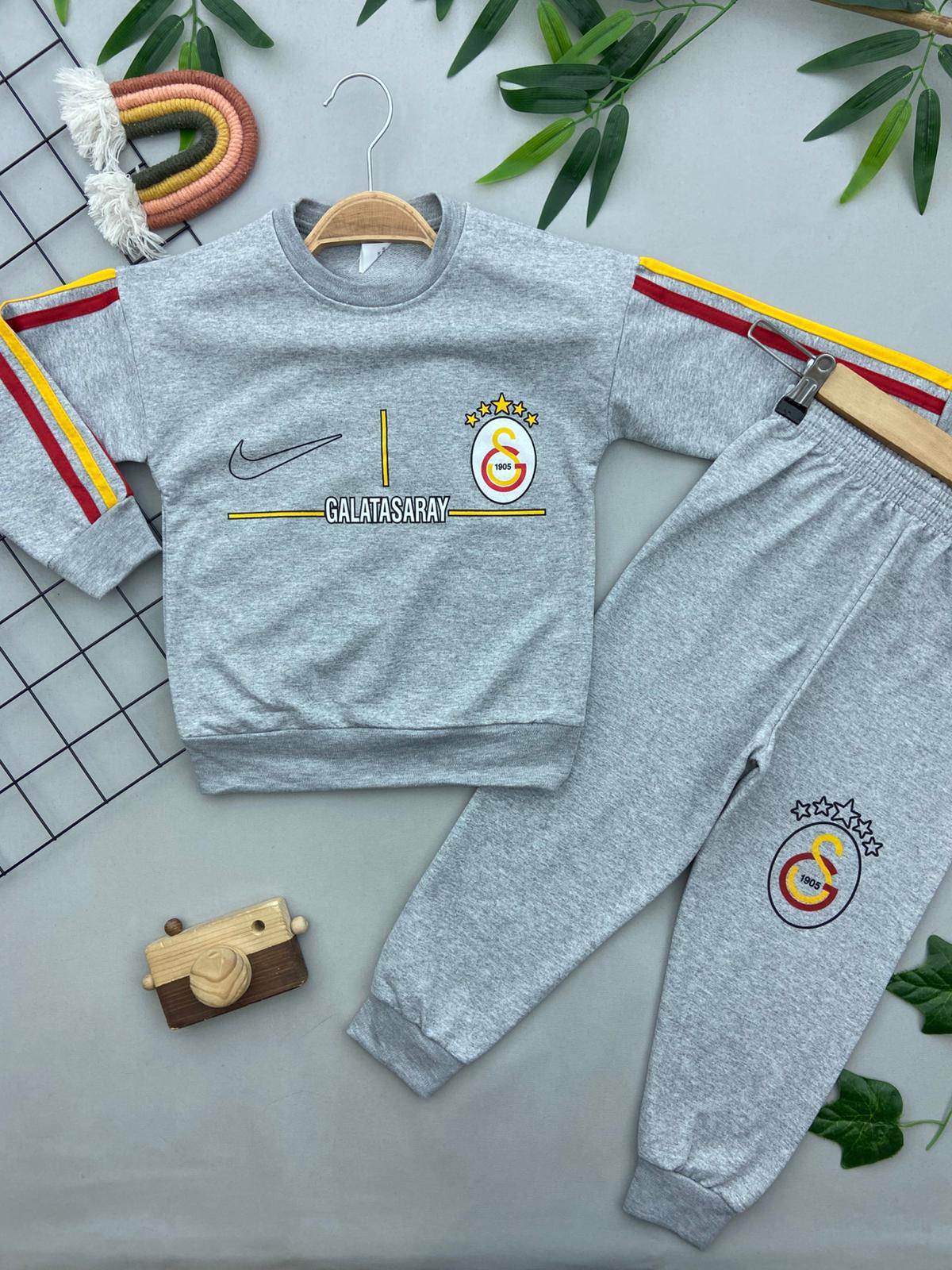 TARAFTAR BASKILI ERKEK COCUK TAKIM