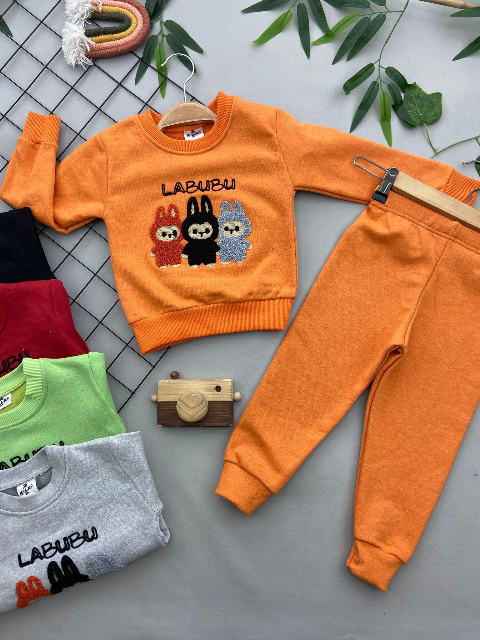 LABUBU BASKILI UNISEX TAKIM