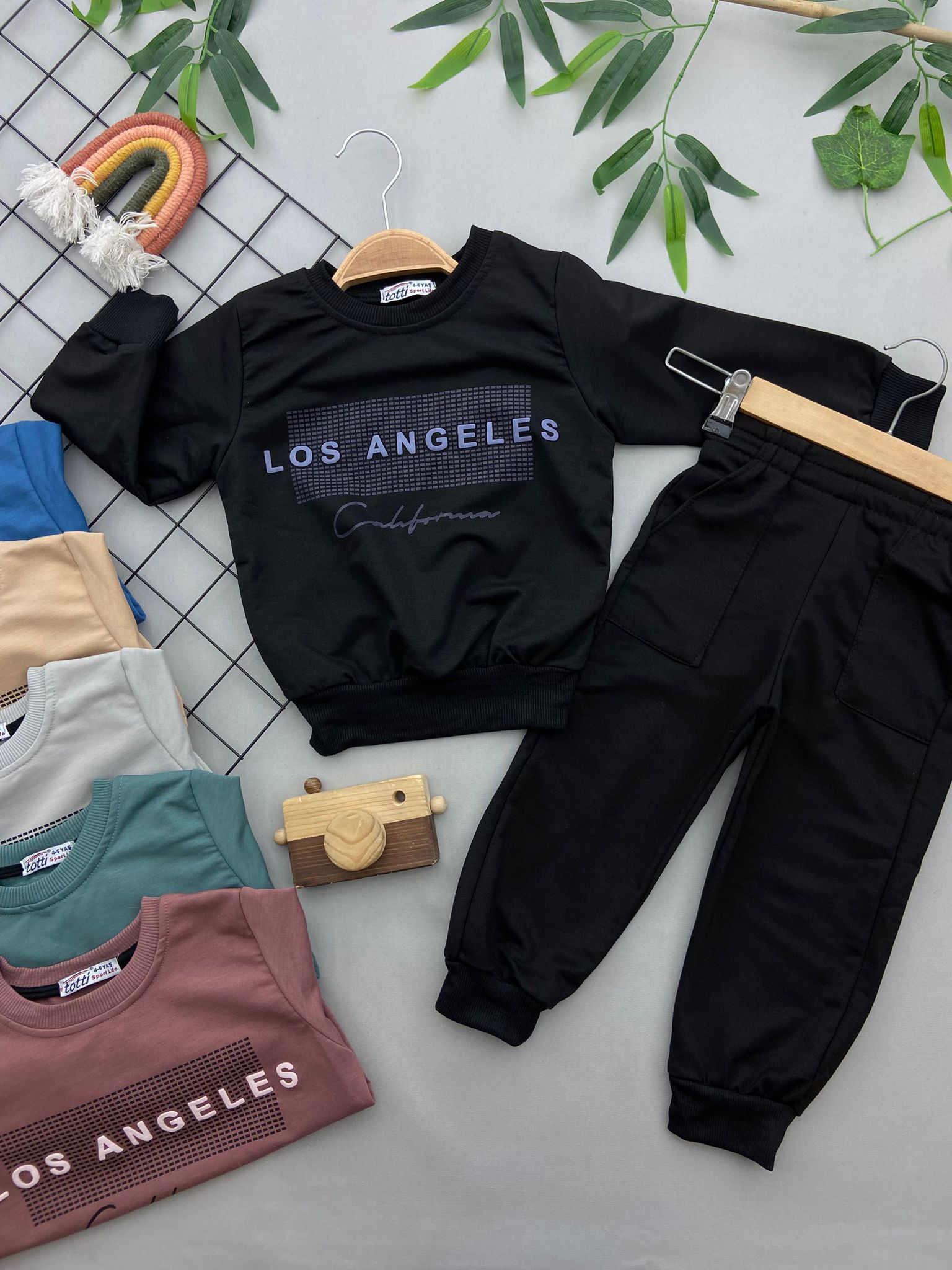 LOS ANGELES YAZILI ERKEK COCUK TAKIM