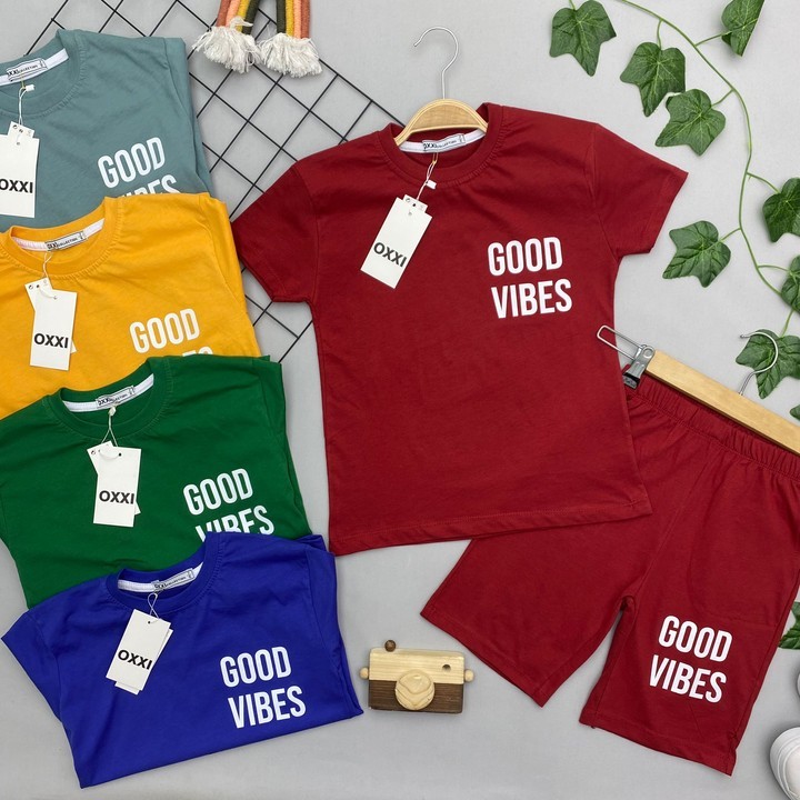 GOOD VİBES YAZILI ERKEK ÇOCUK TAKIM