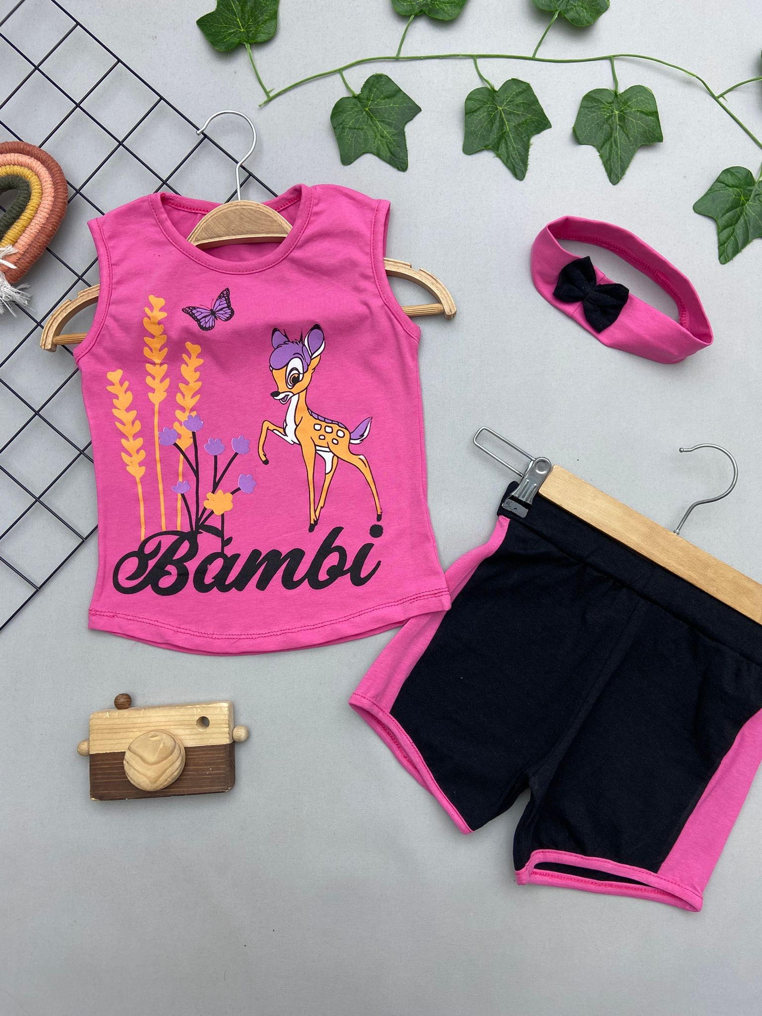 BAMBİ BASKILI KIZ COCUK TAKIMM