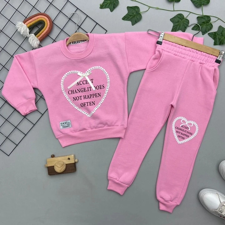 KALP BASKILI KIZ COCUK TAKIM