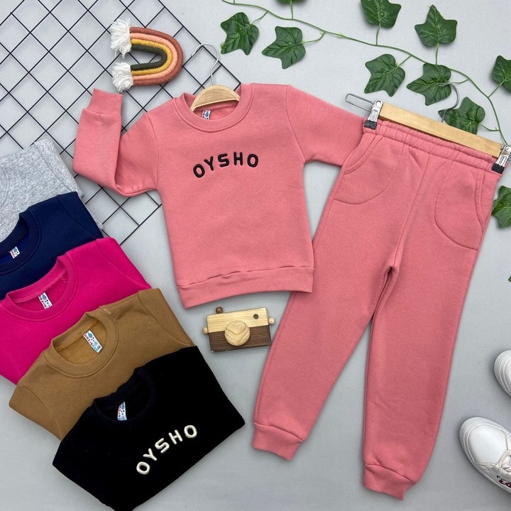 YAZI BASKILI UNISEX TAKIM
