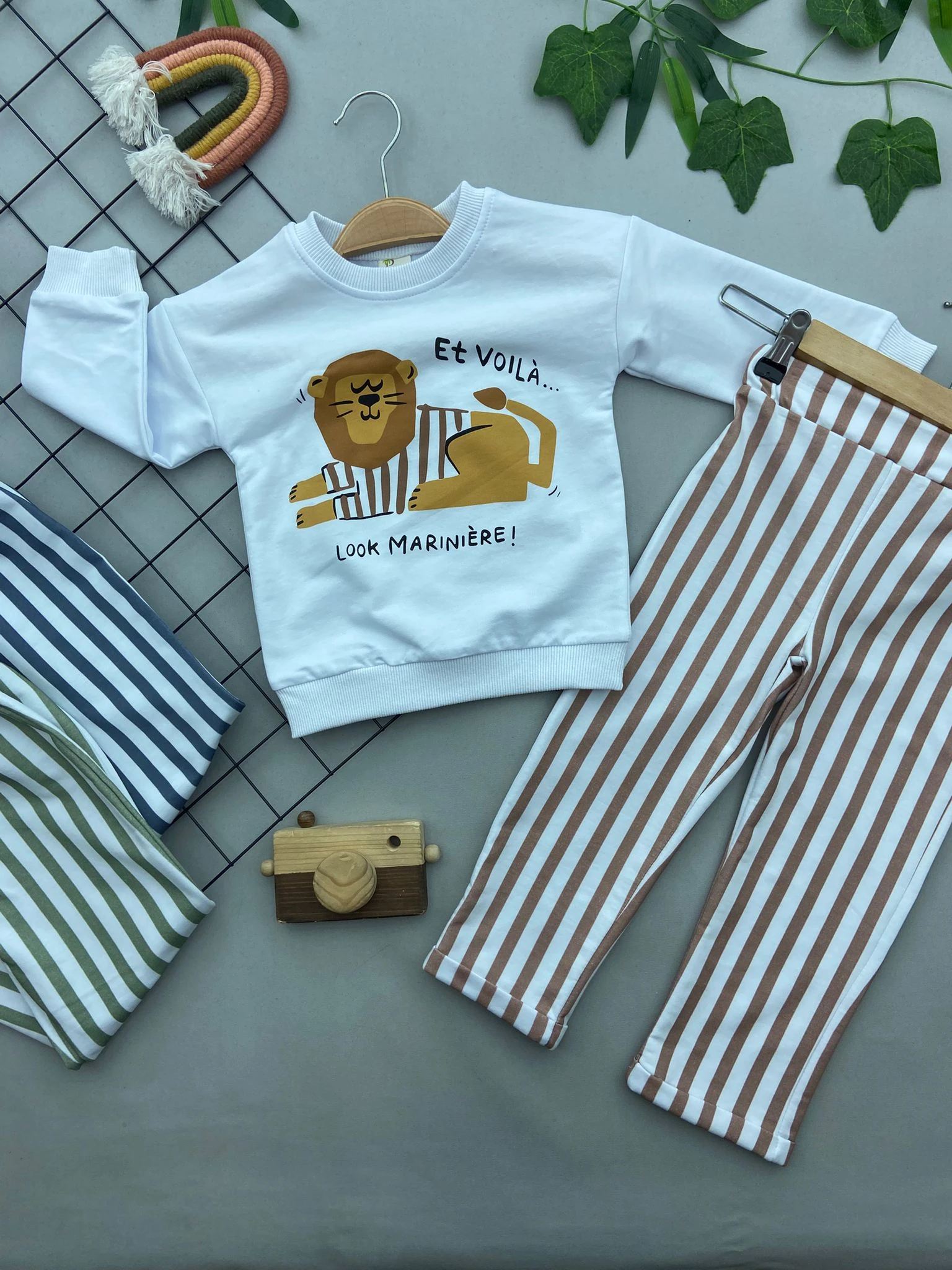 ASLAN BASKILI ERKEK COCUK TAKIM