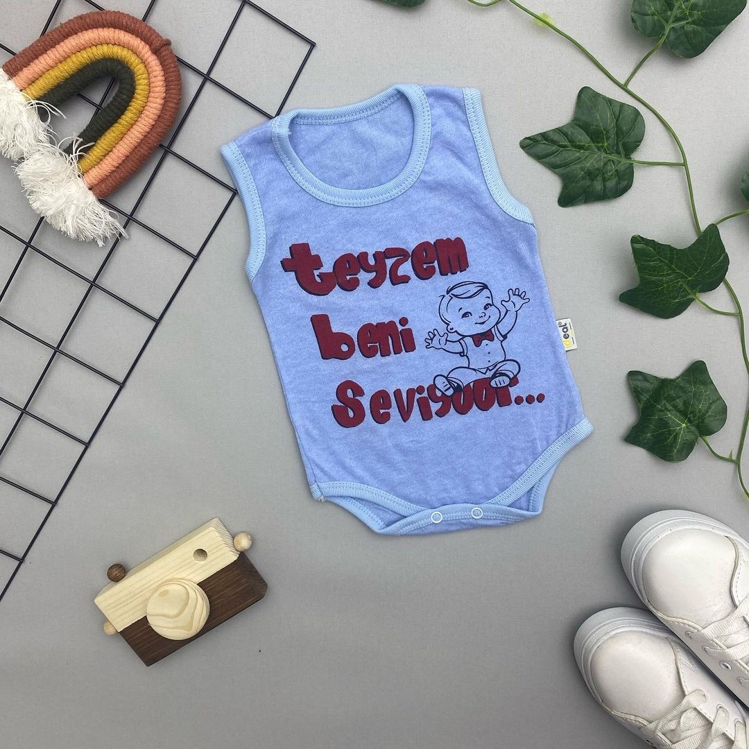 BENİ SEVİYOR YAZILI UNISEX BEBEK ATLET