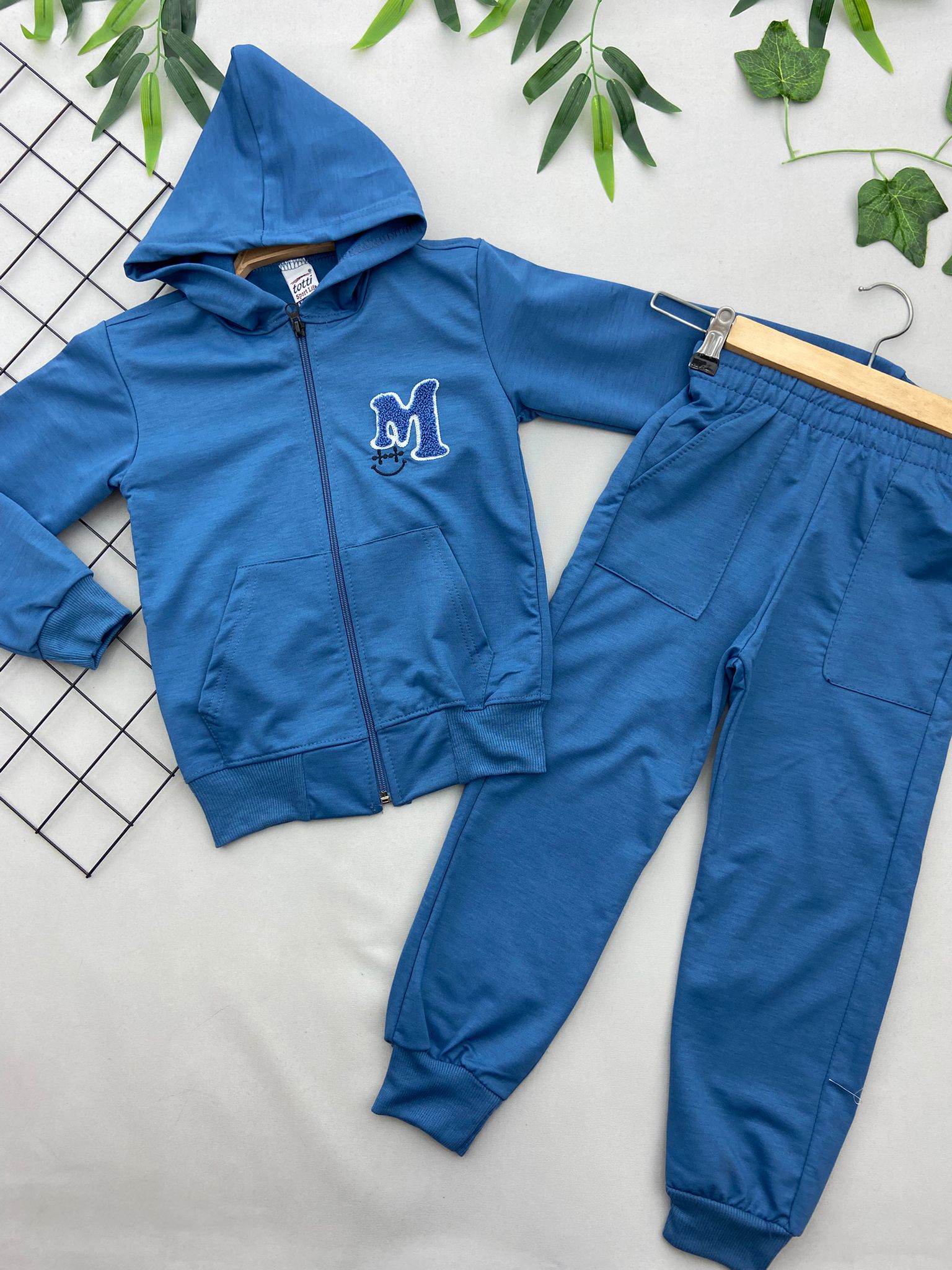 M BASKILI ERKEK COCUK TAKIM