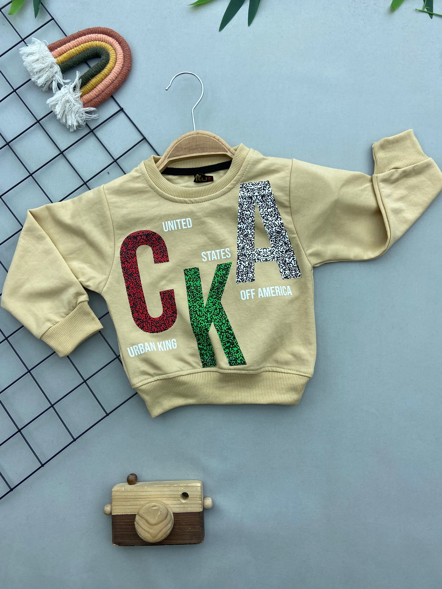 UNITED YAZILI ERKEK COCUK SWEATSHIRT