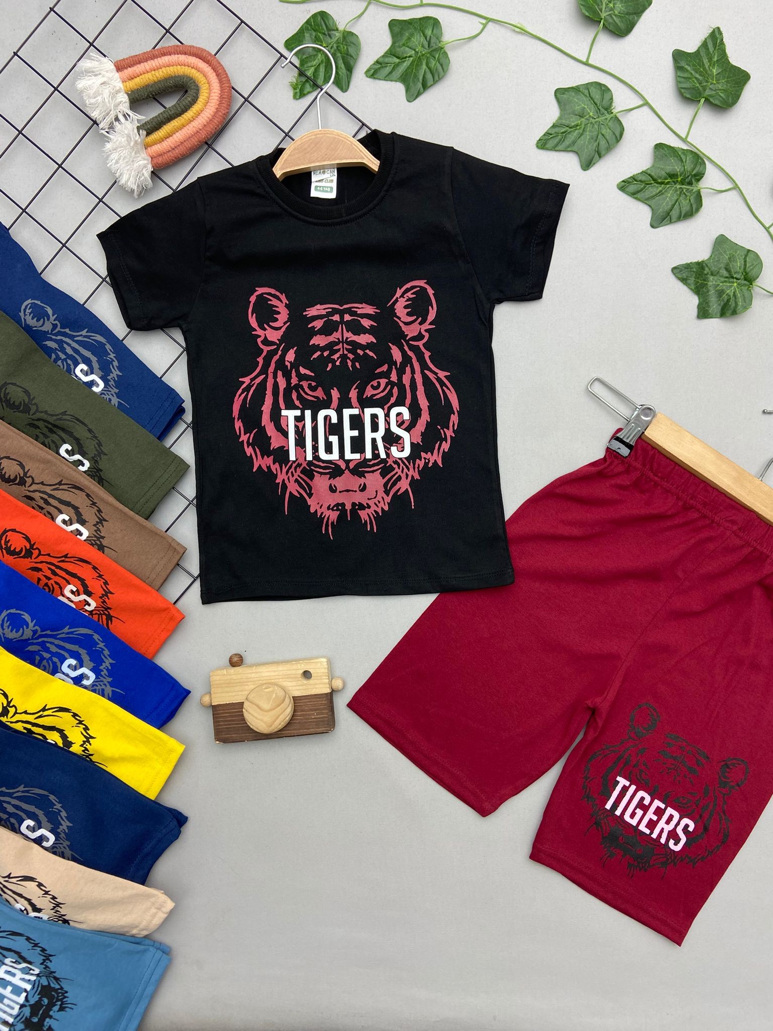 TIGERS YAZILI KIZ COCUK TAKIM