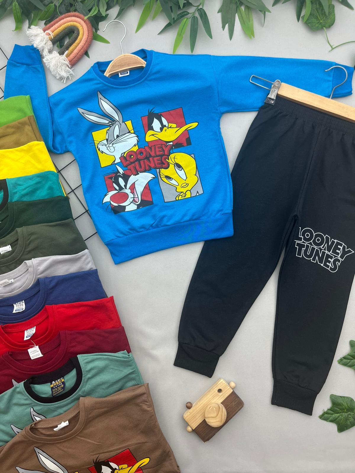 LOONEY TUNES YAZILI ERKEK COCUK TAKIM