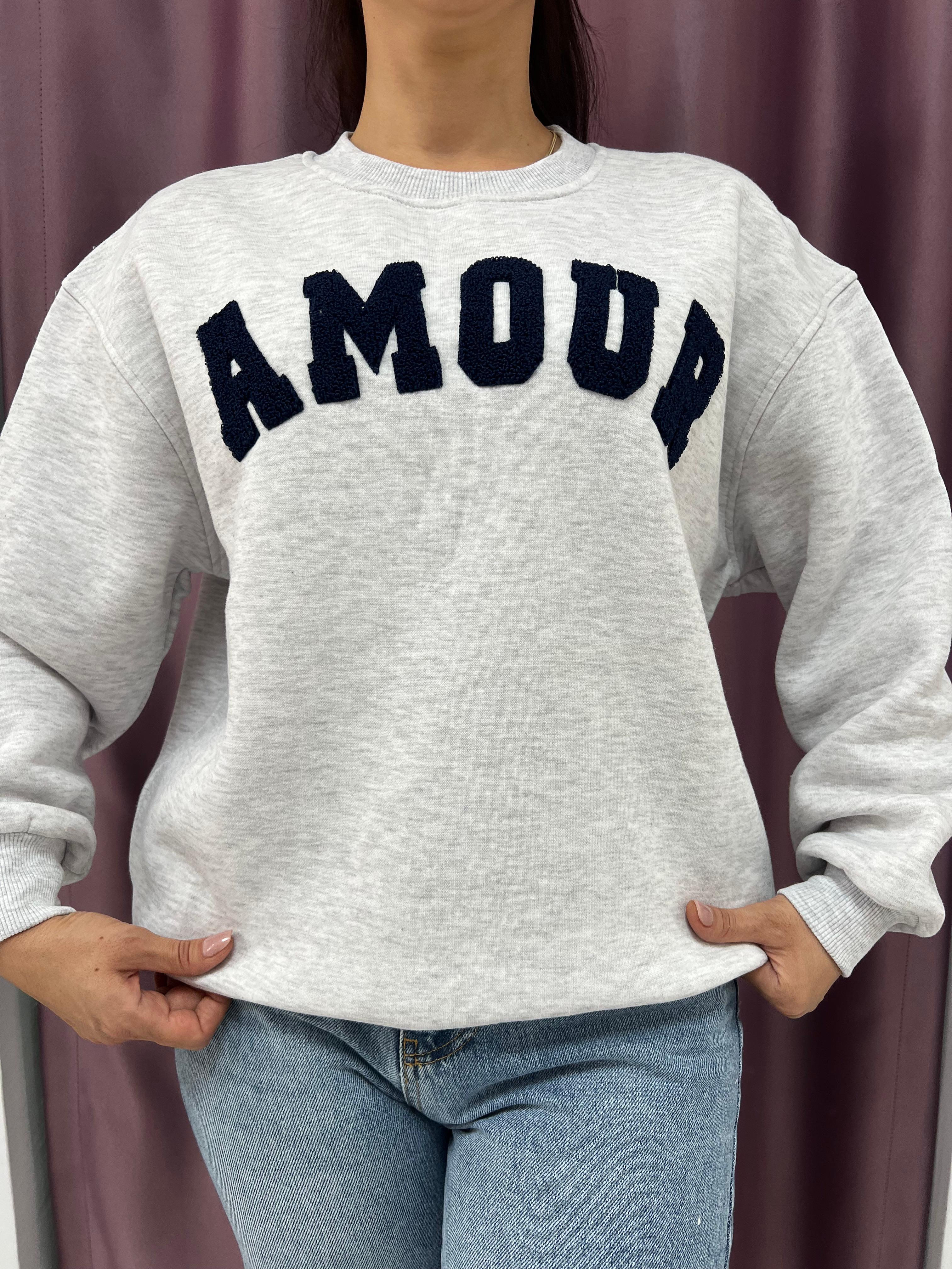 AMOUR SWEAT