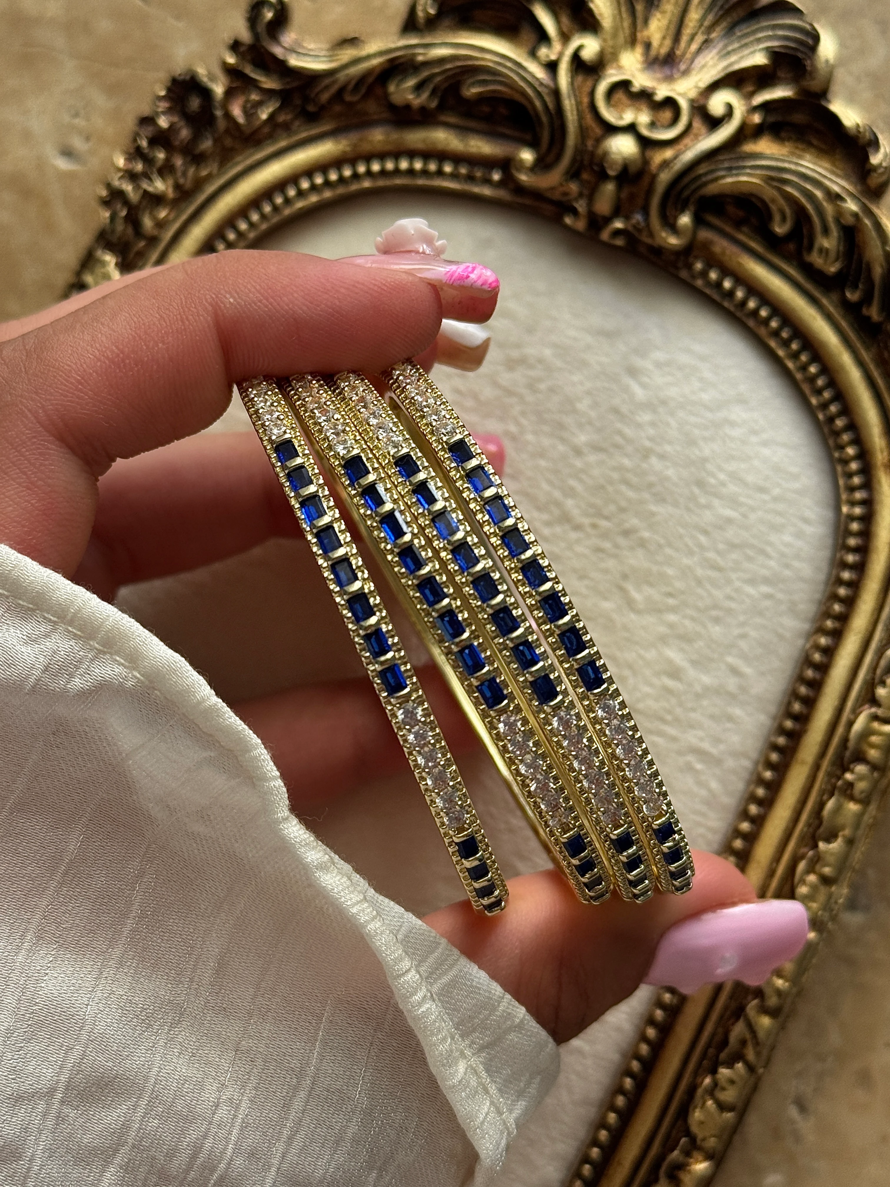 Blue Mist İnce kelepçe