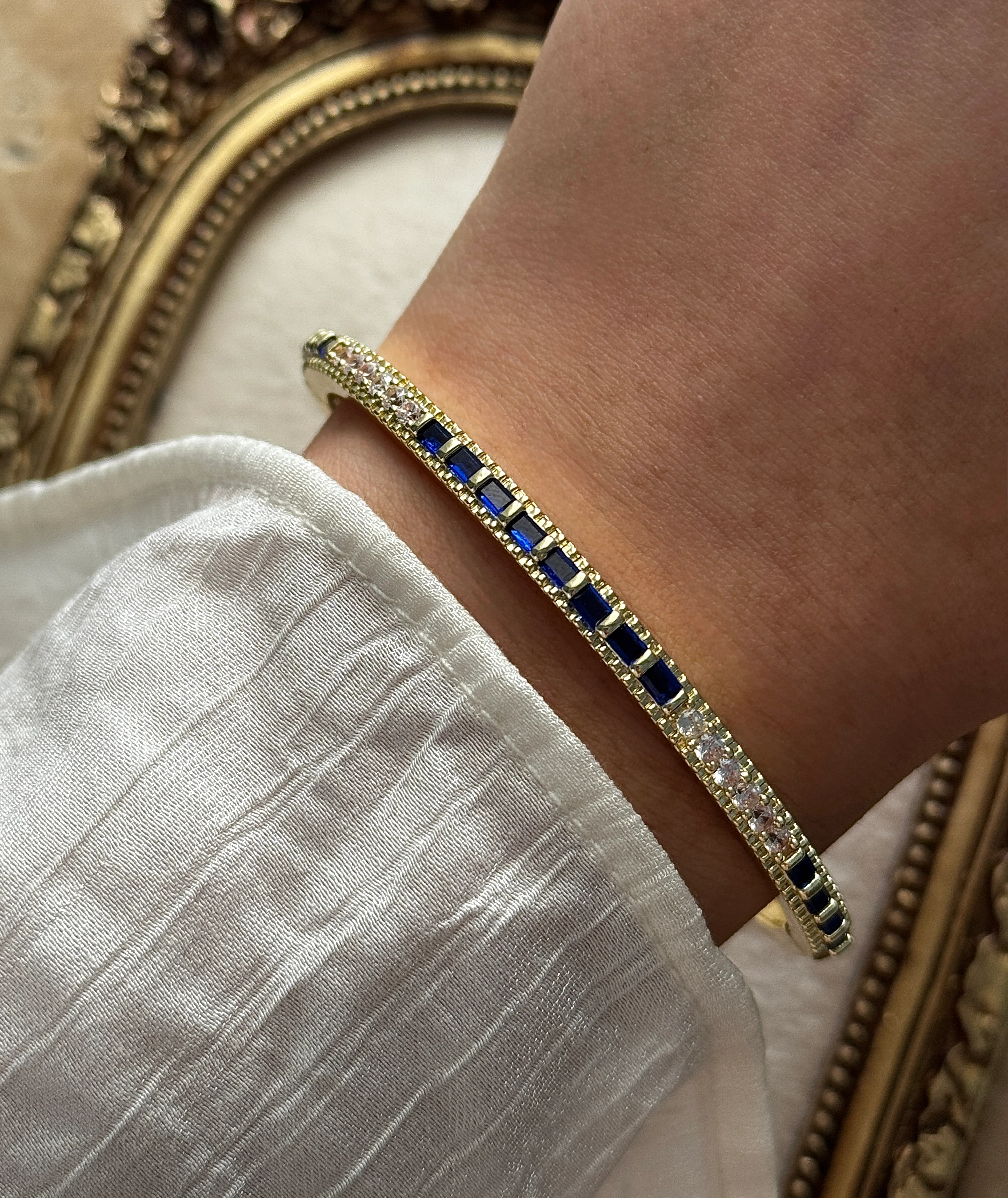 Blue Mist İnce kelepçe