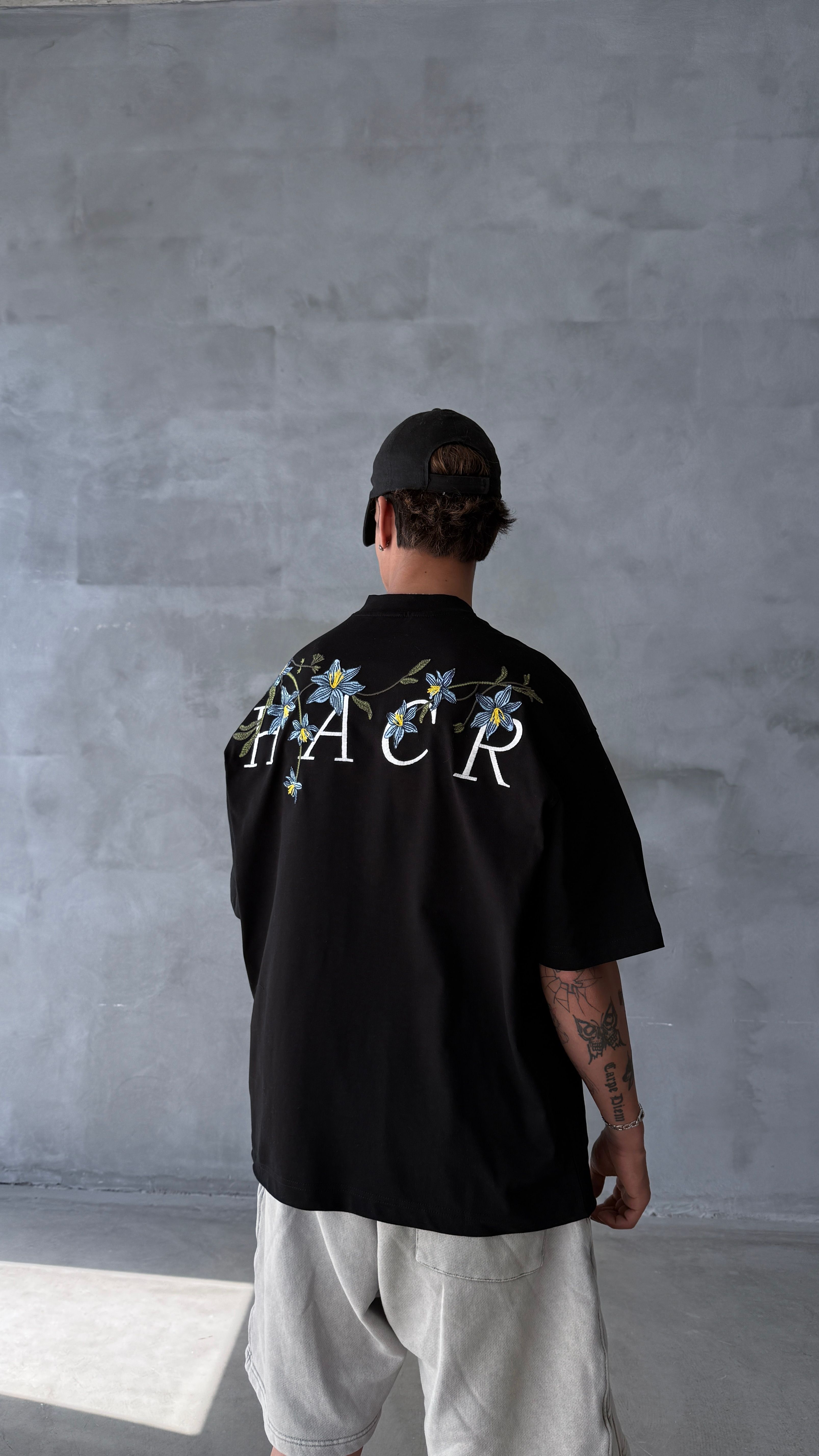 Siyah HACR Nakış Detay Premium Oversize Tişört 