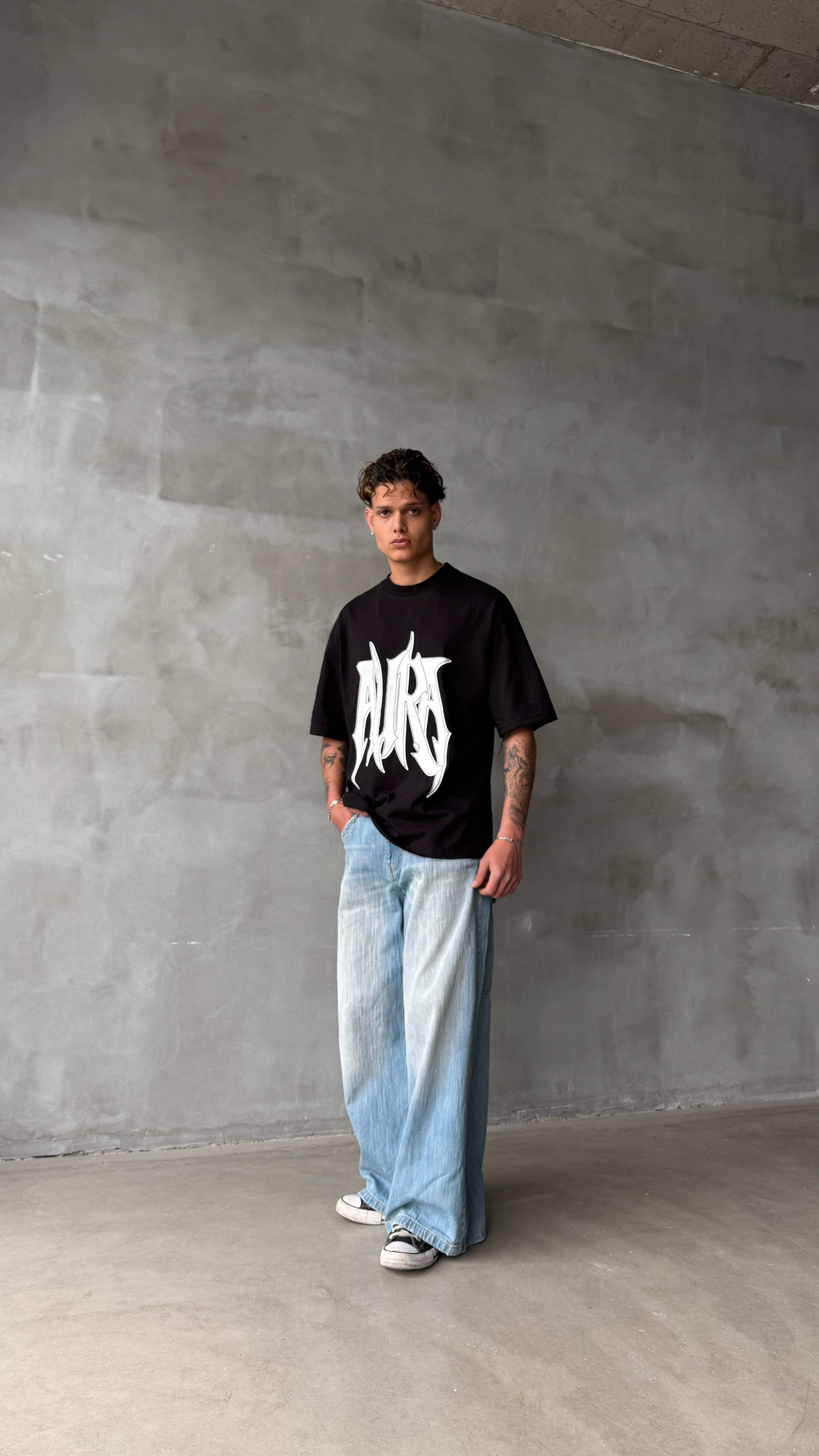 Aura Siyah Oversize Tişört 