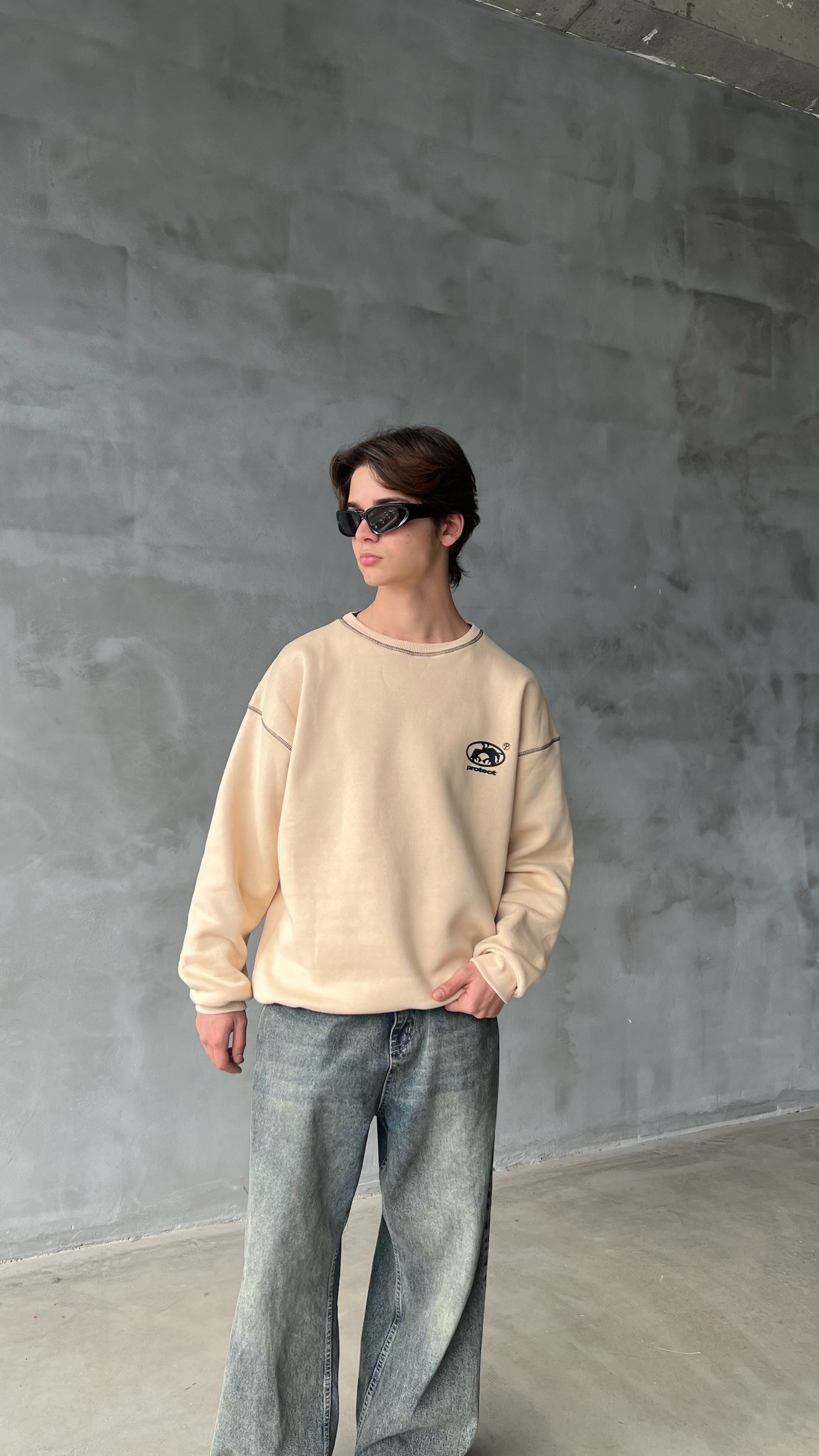 Bej Product Ters Dikiş Detay Oversize Sweatshirt 