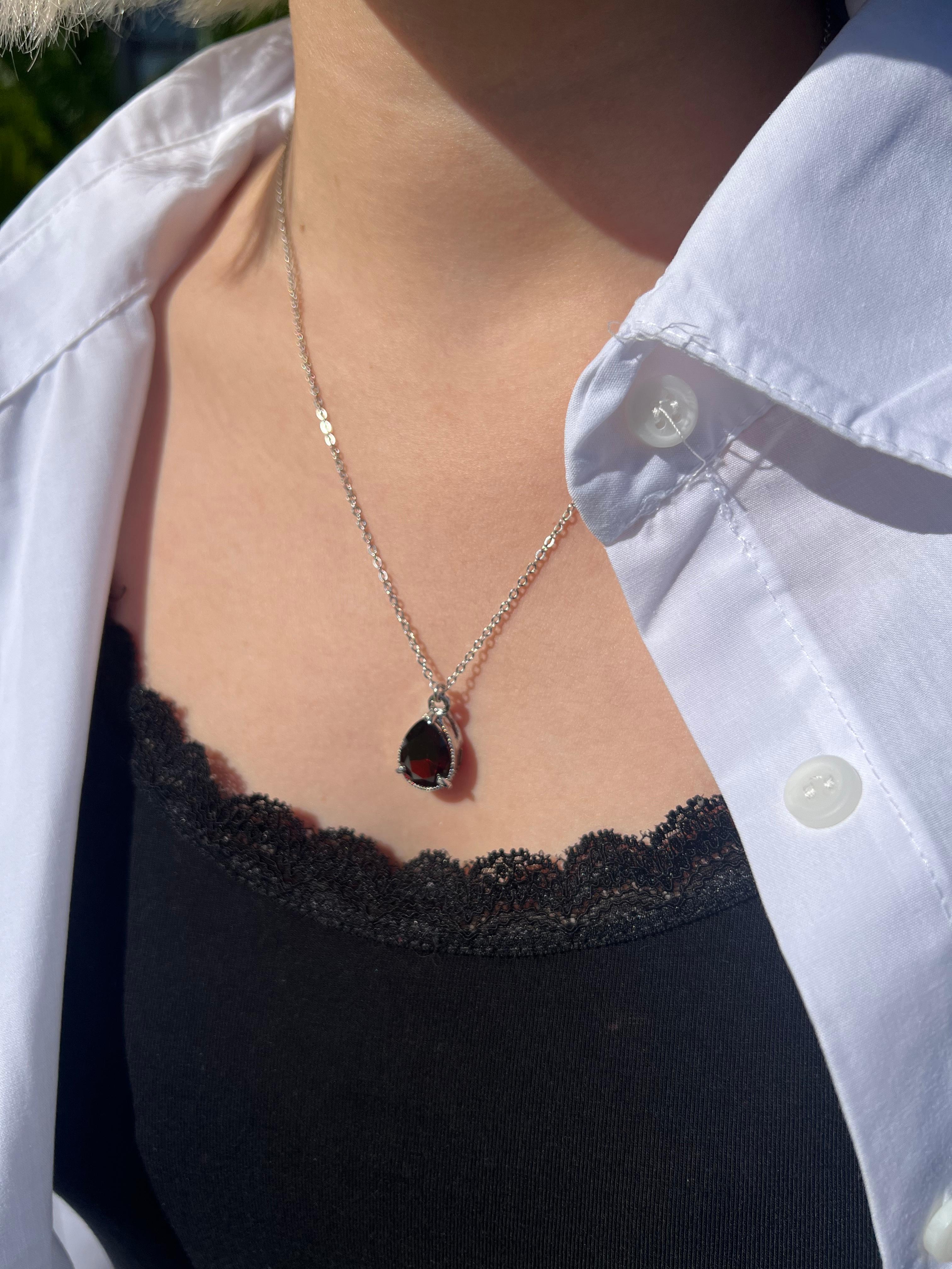 Hürrem Dark Red Color Necklace