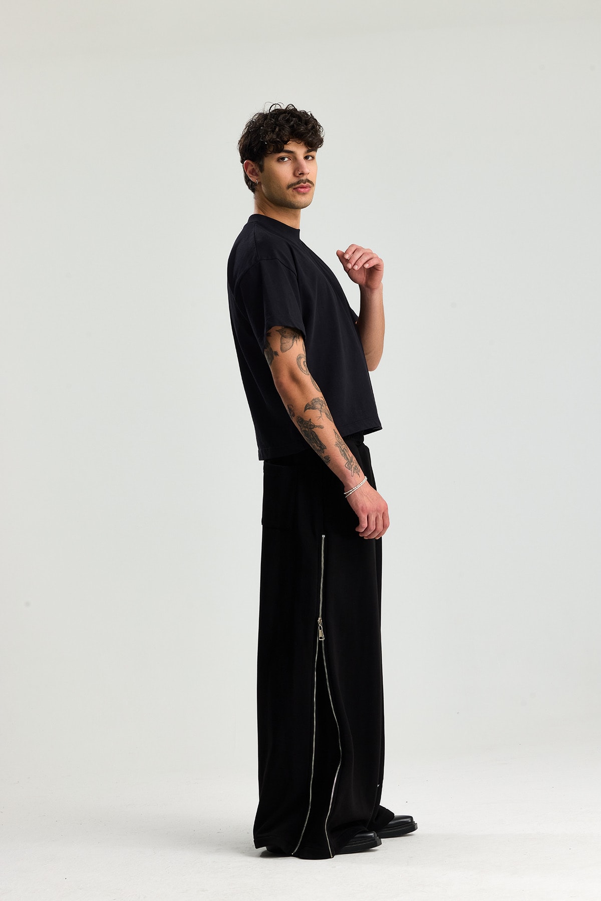 Wes Atelier Premium Nakış Detay Zipper Baggy Sweatpant