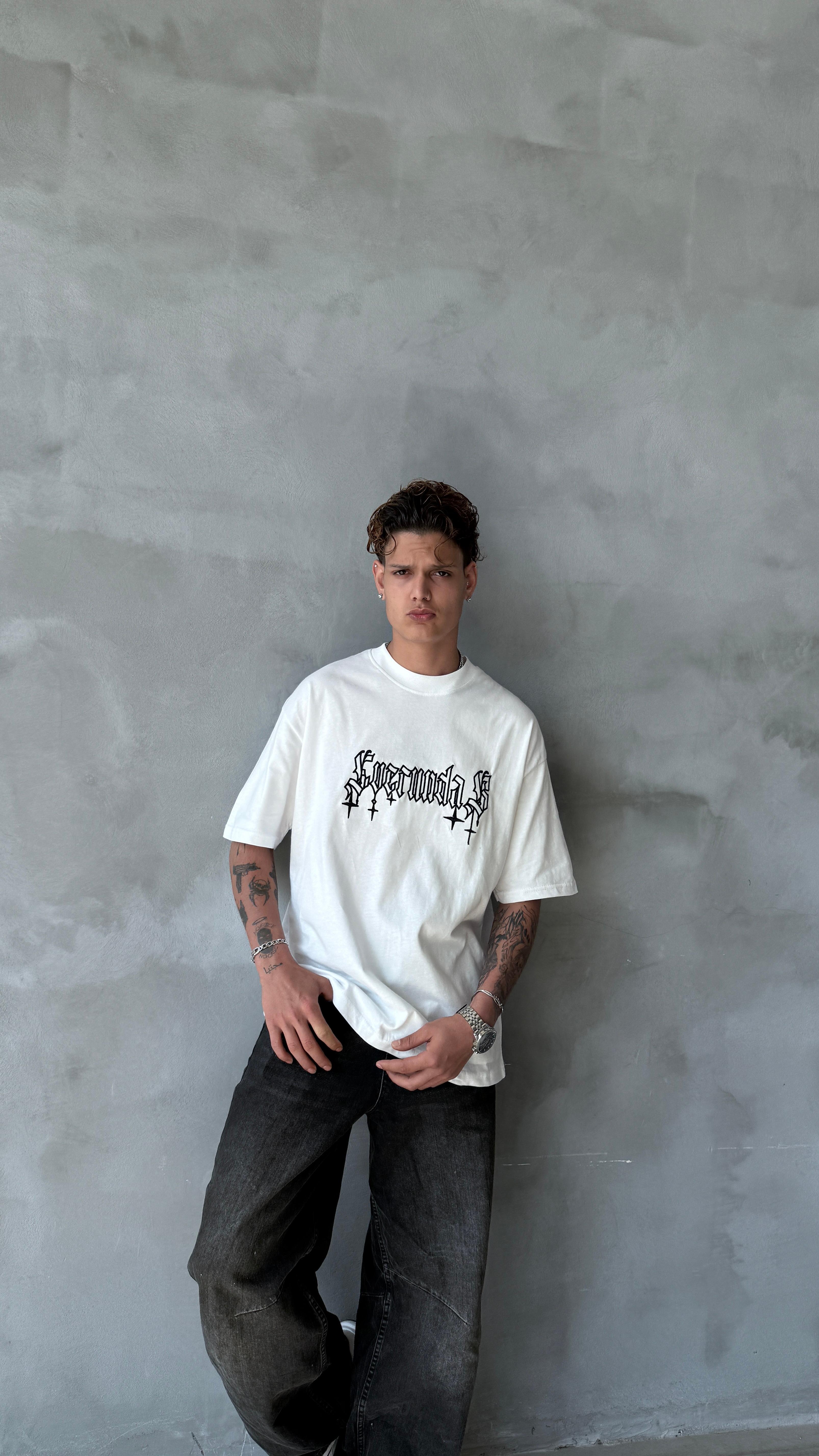 White Symbo Nakış Detay Oversize Tişört 