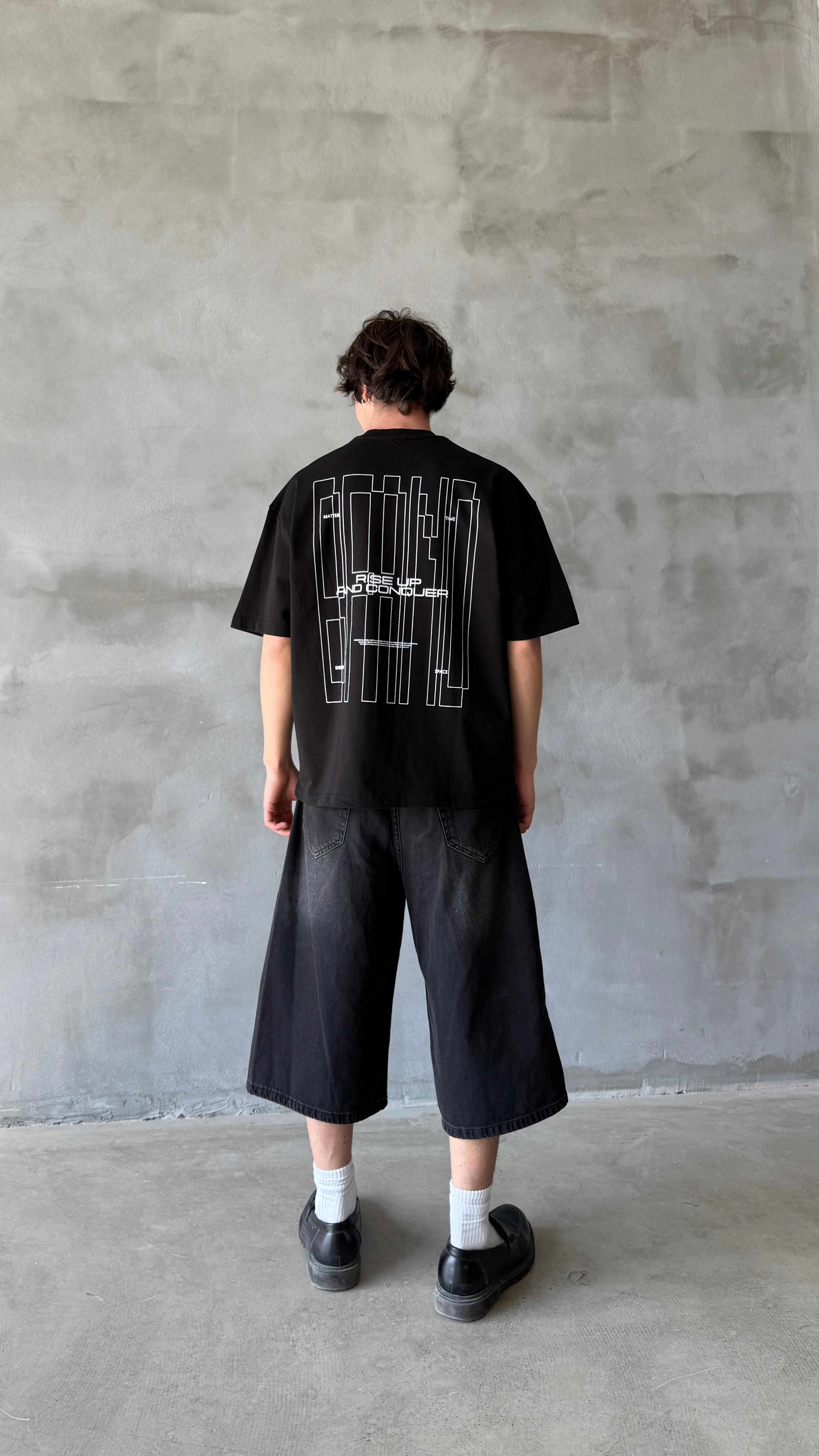 Siyah Rise Up Oversize Tişört