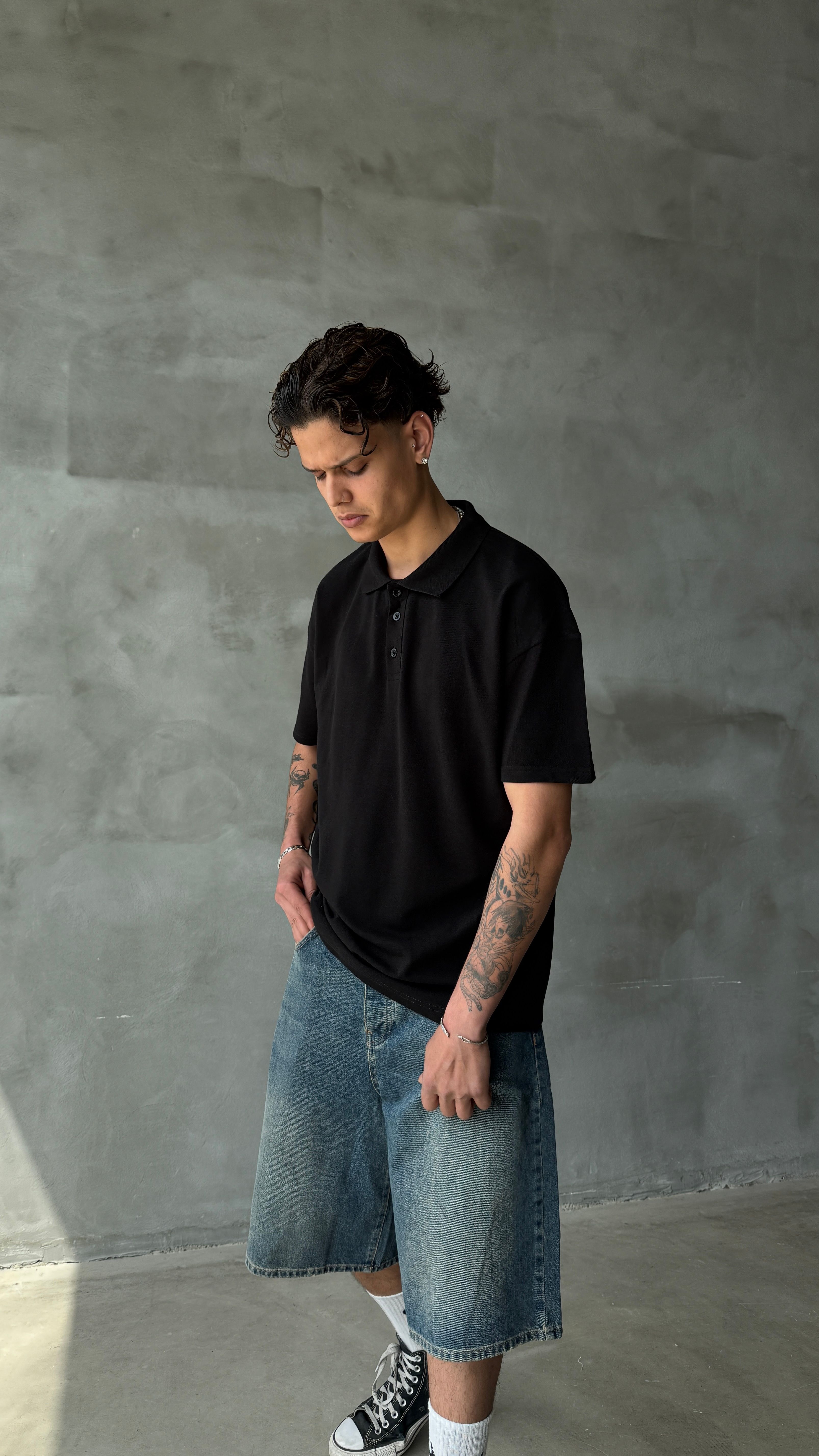 Siyah Polo Yaka Oversize Comfort Fit Tişört 