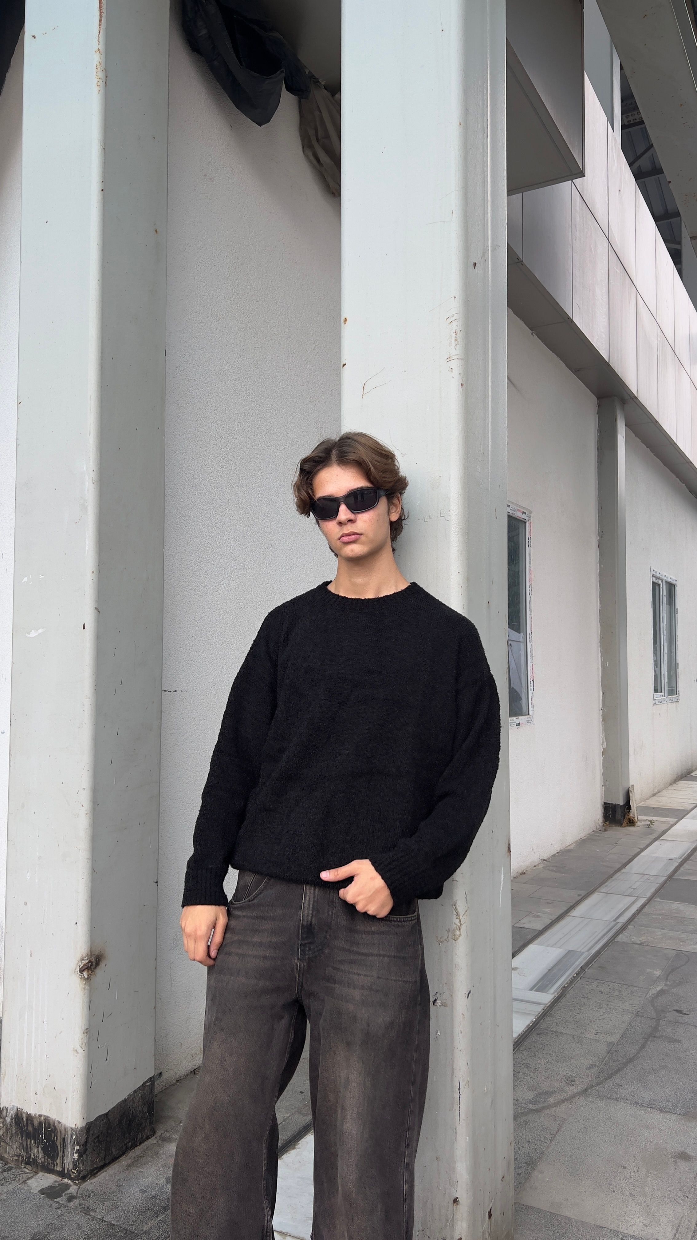 Siyah Oversize Kazak