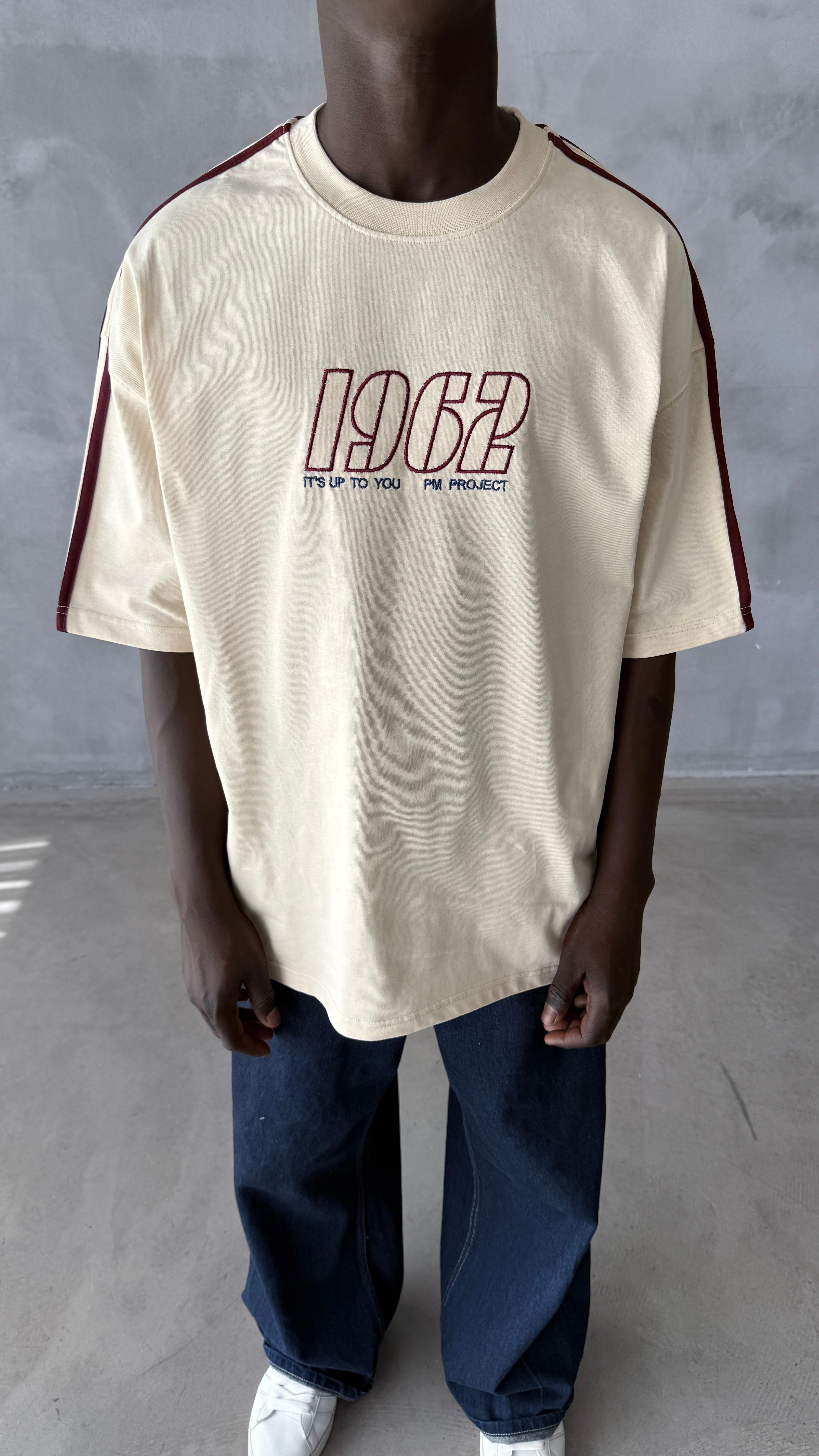 Krem 1962 Nakış Detay Oversize Tişört 