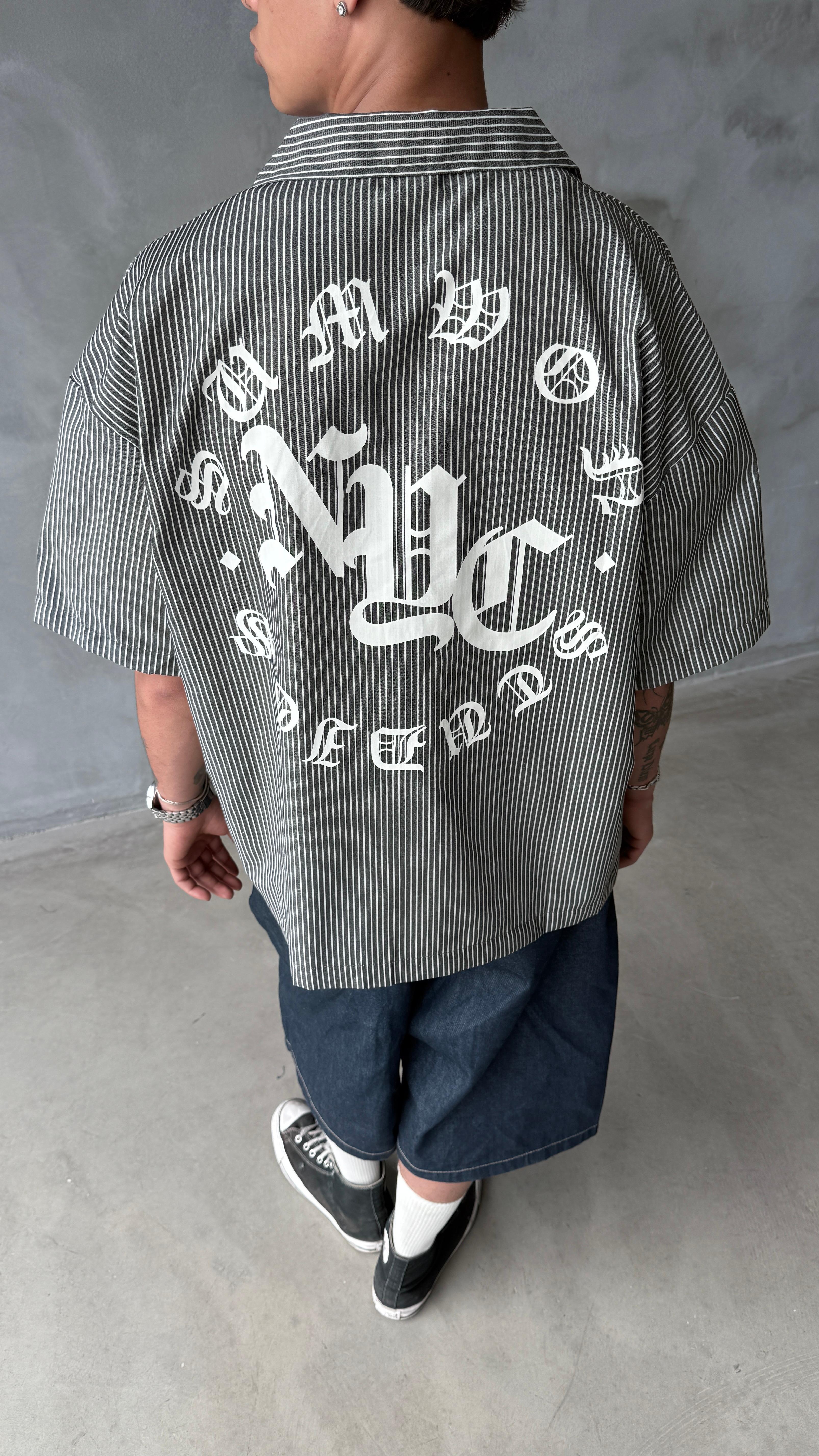 Siyah NYC Çizgili Oversize Gömlek