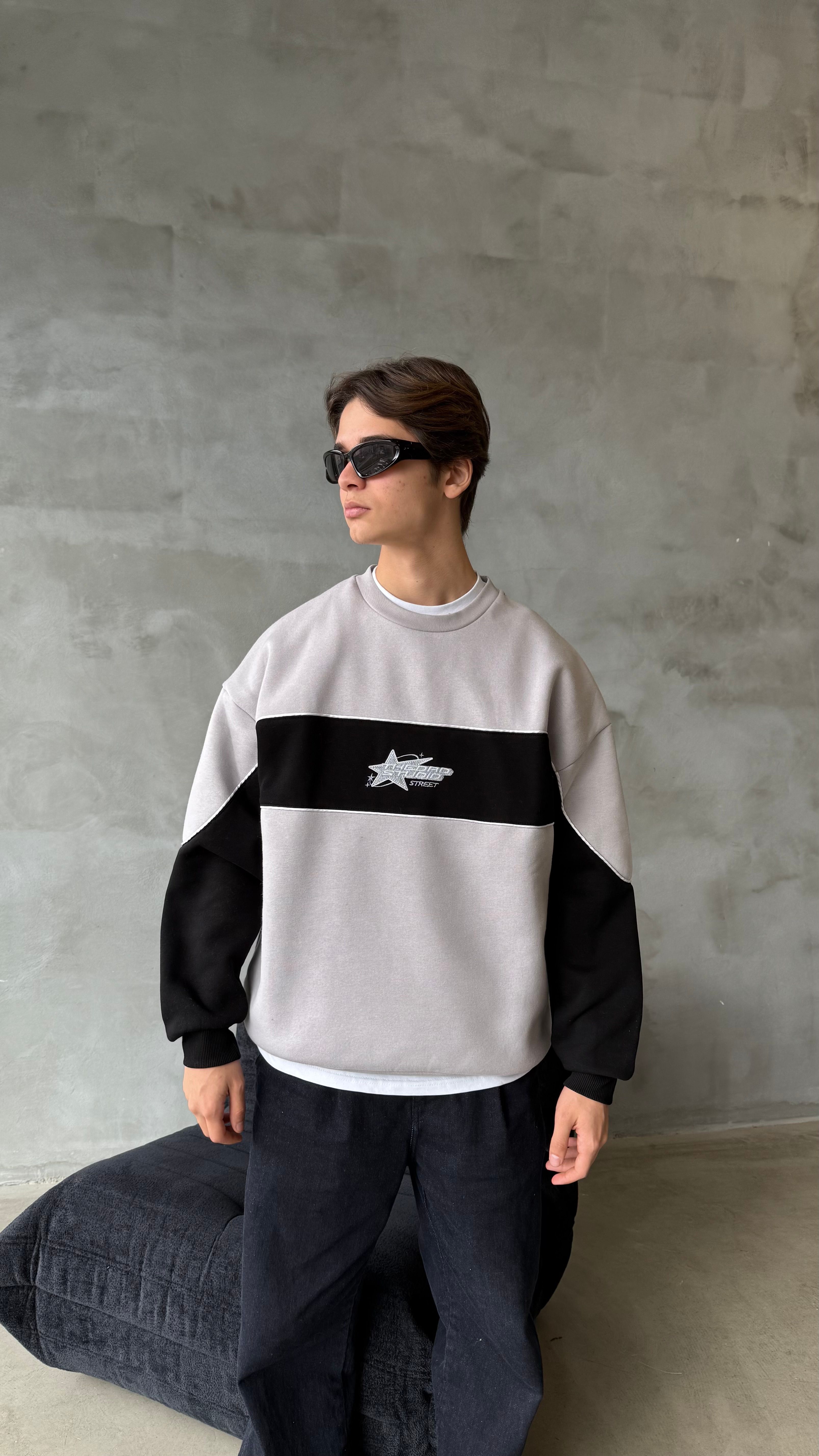 THEDAD Gri Nakış İşlemeli Oversize Sweatshirt