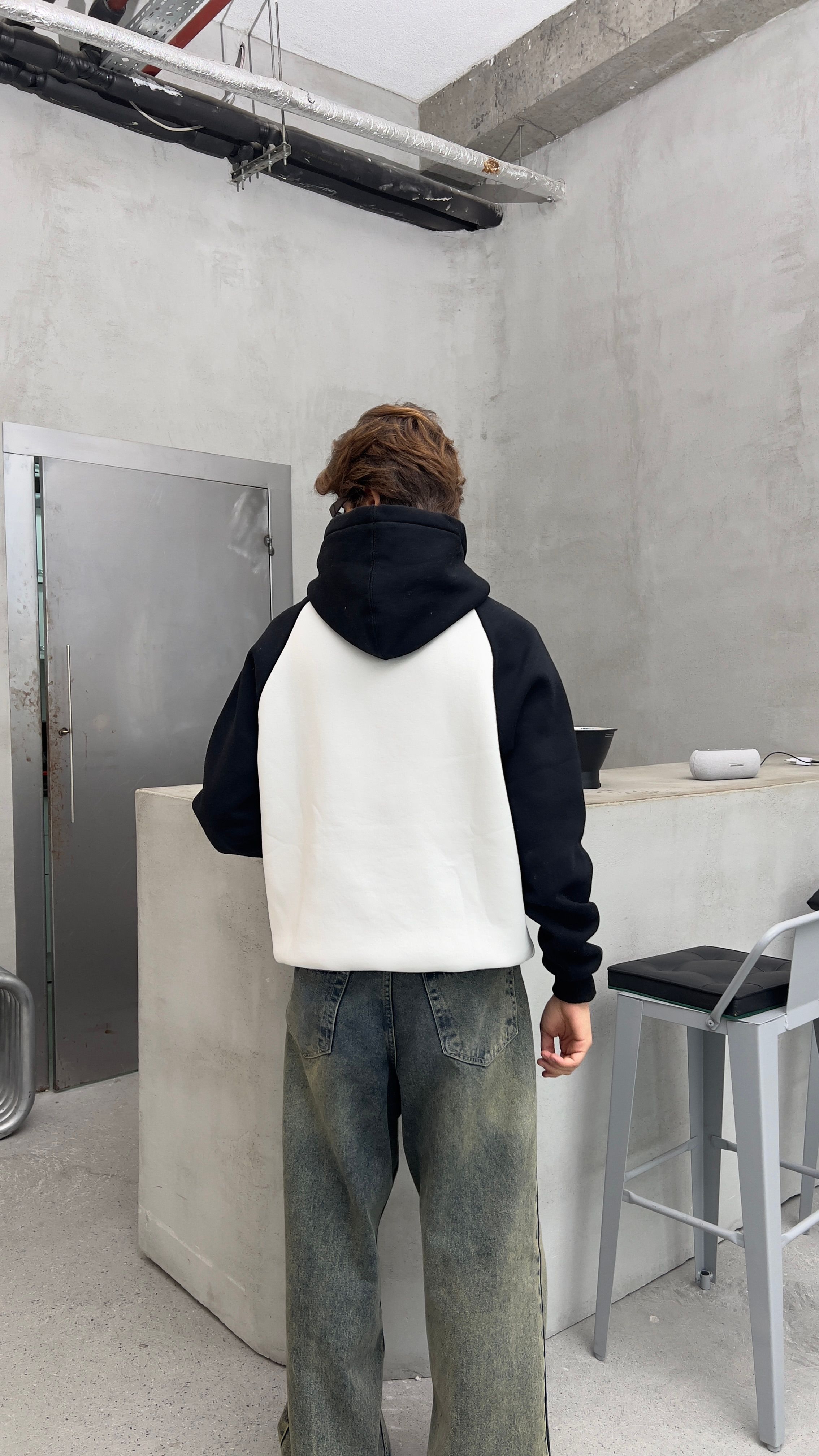 White Story Of Radio Oversize Hoodie 