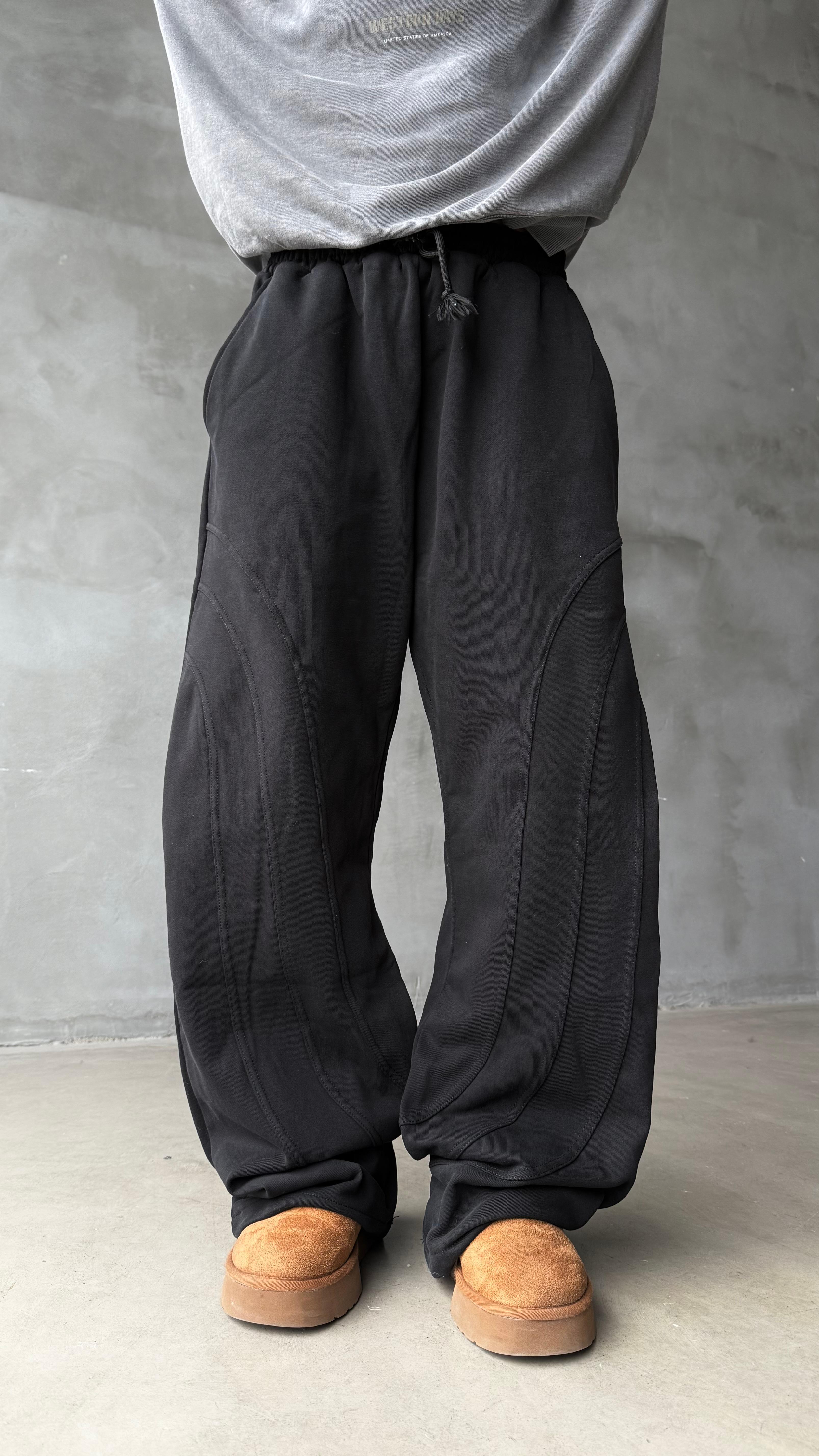 Three Lines Siyah Yıkamalı Premium Baggy Sweatpant