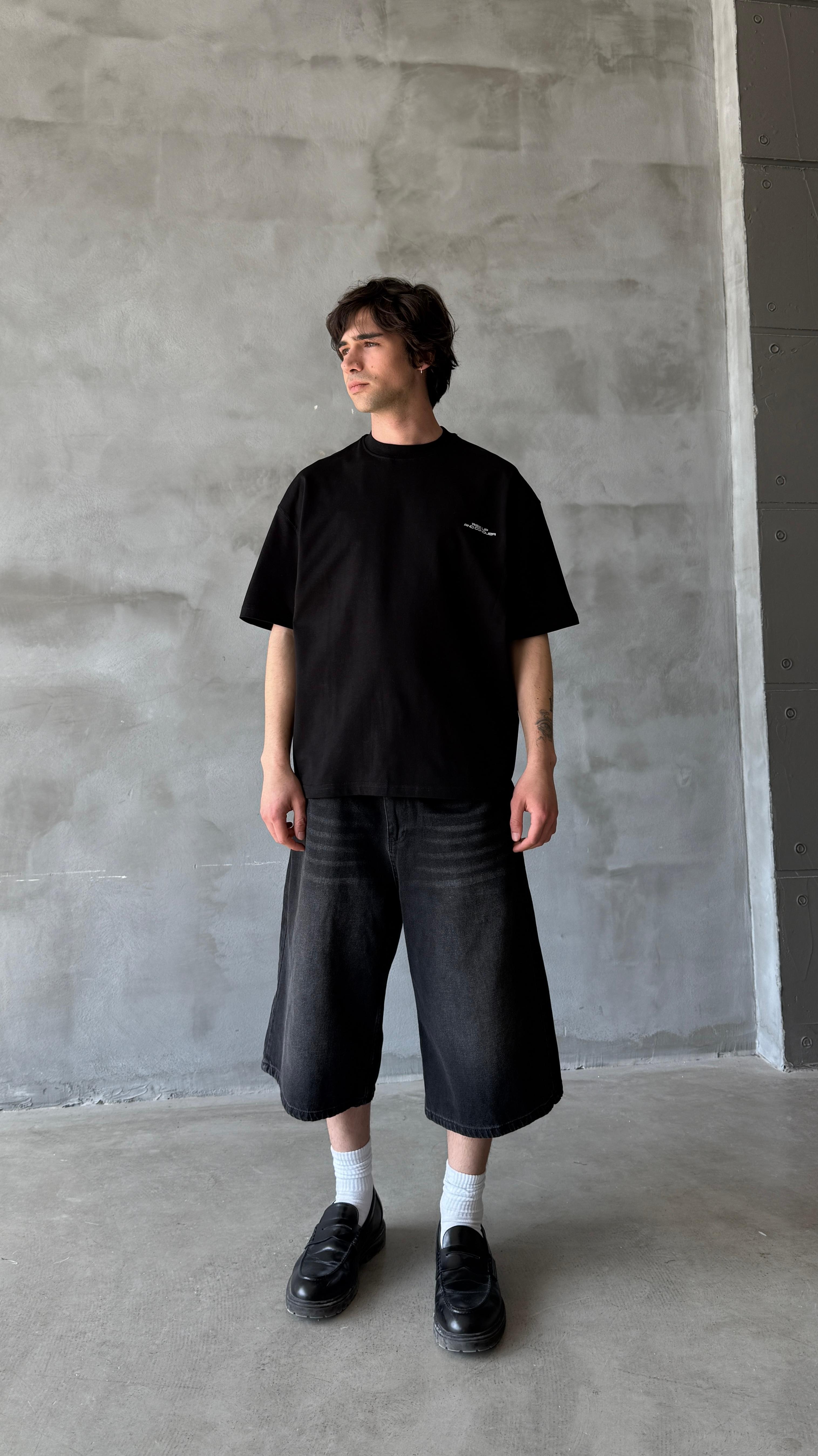 Siyah Rise Up Oversize Tişört
