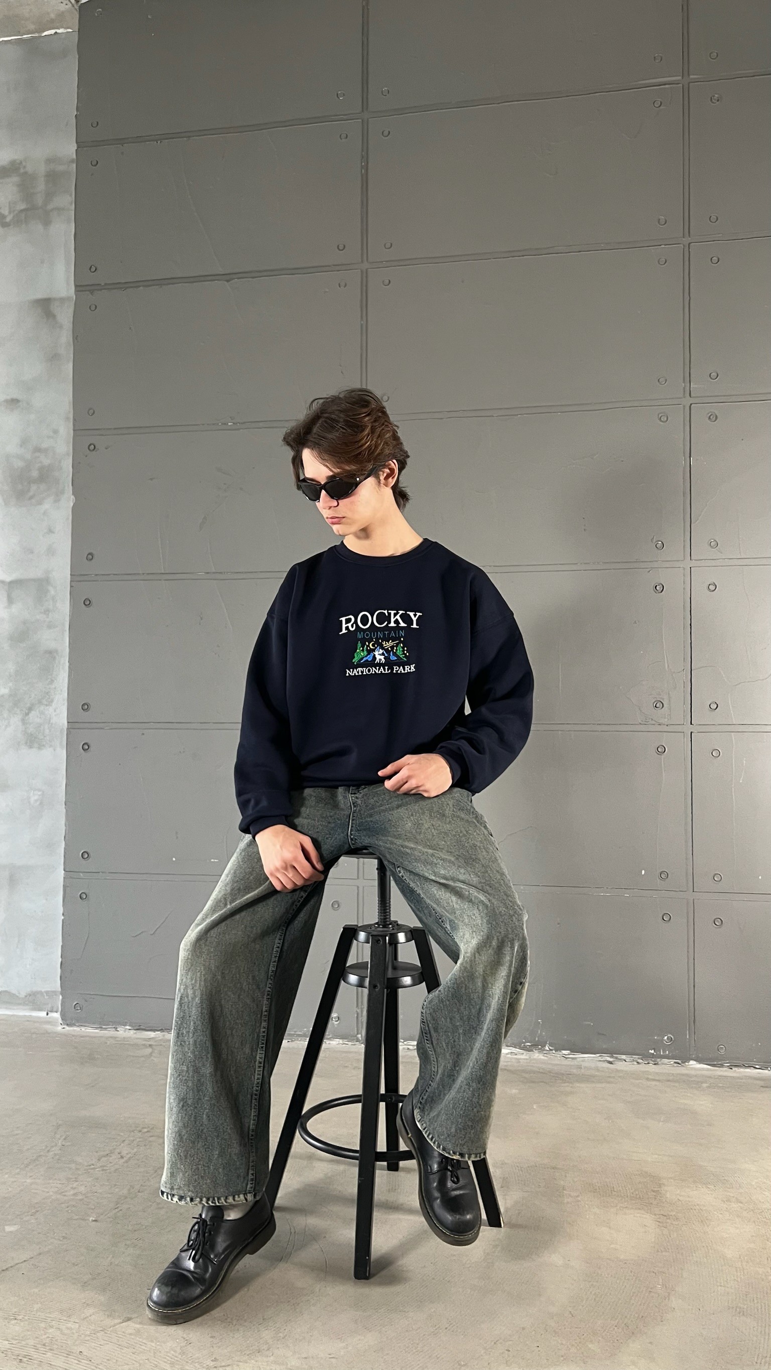 Koyu Lacivert Rocky Nakış İşlemeli Oversize Sweatshirt 