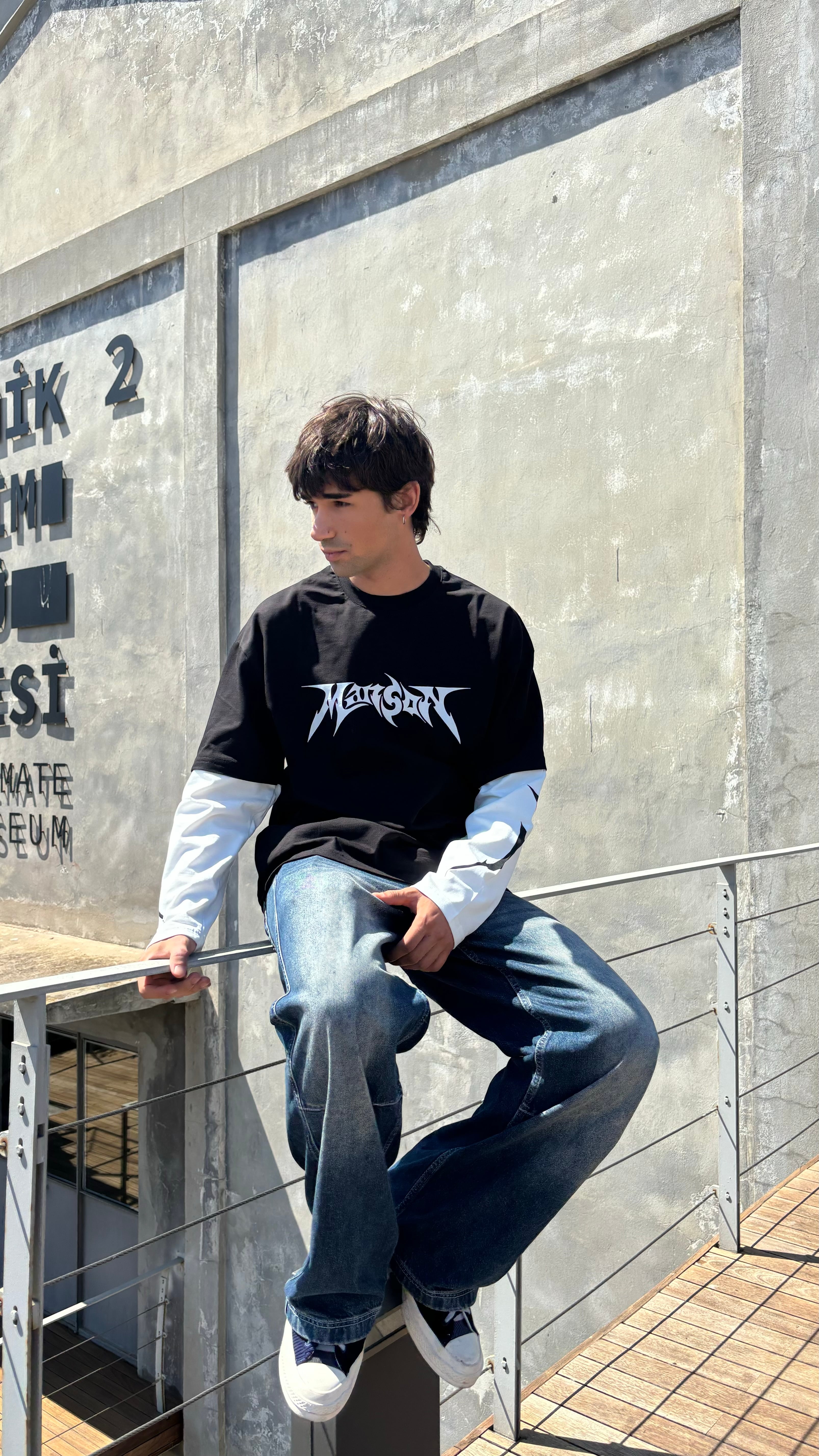 Manson Long Sleeve Oversize Sweatshirt