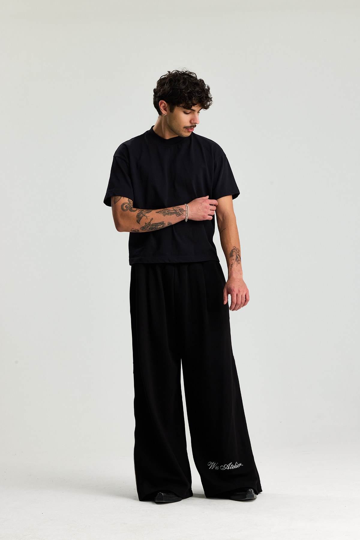 Wes Atelier Premium Nakış Detay Zipper Baggy Sweatpant