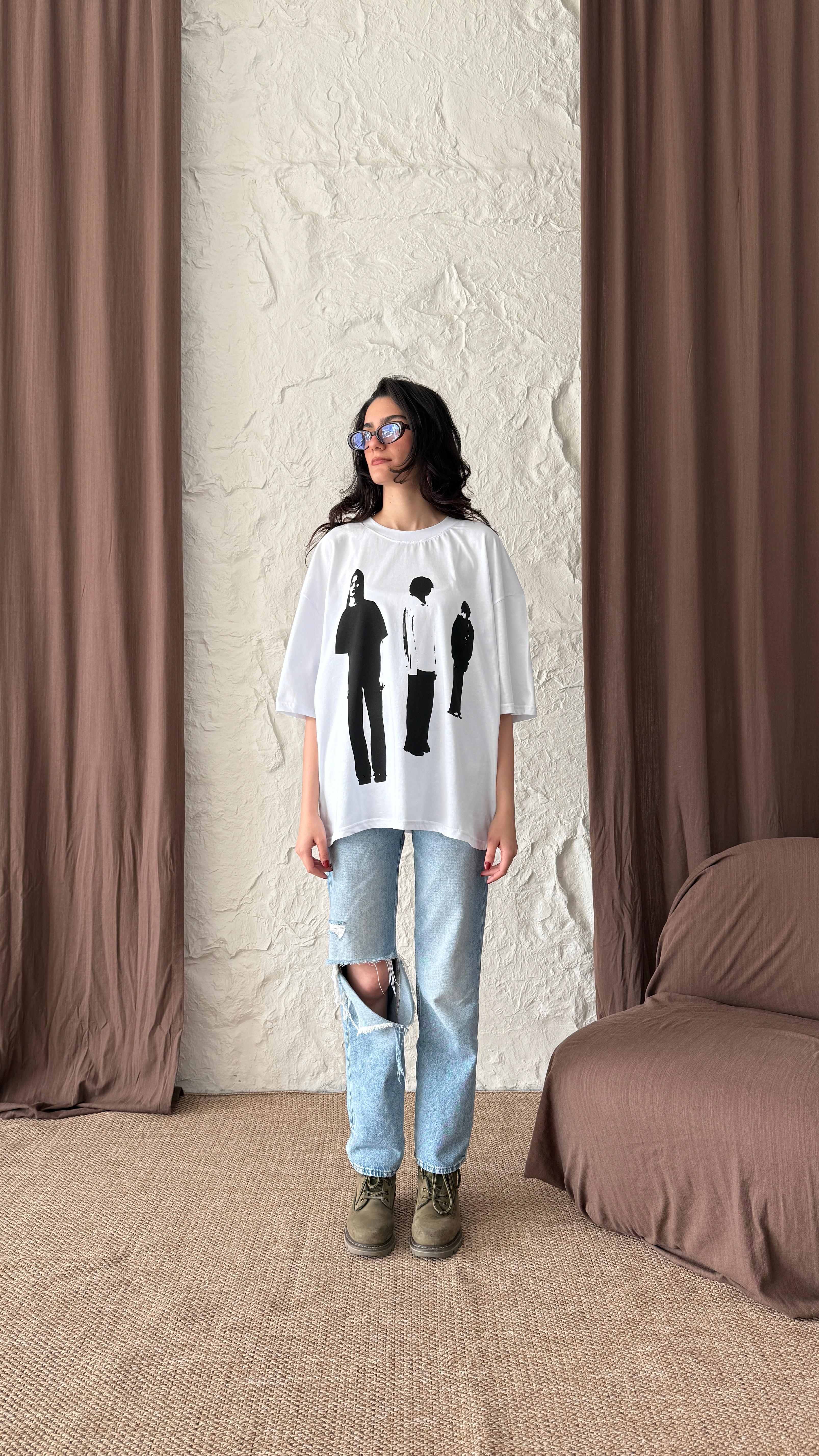 White İnferno Oversize Tişört 