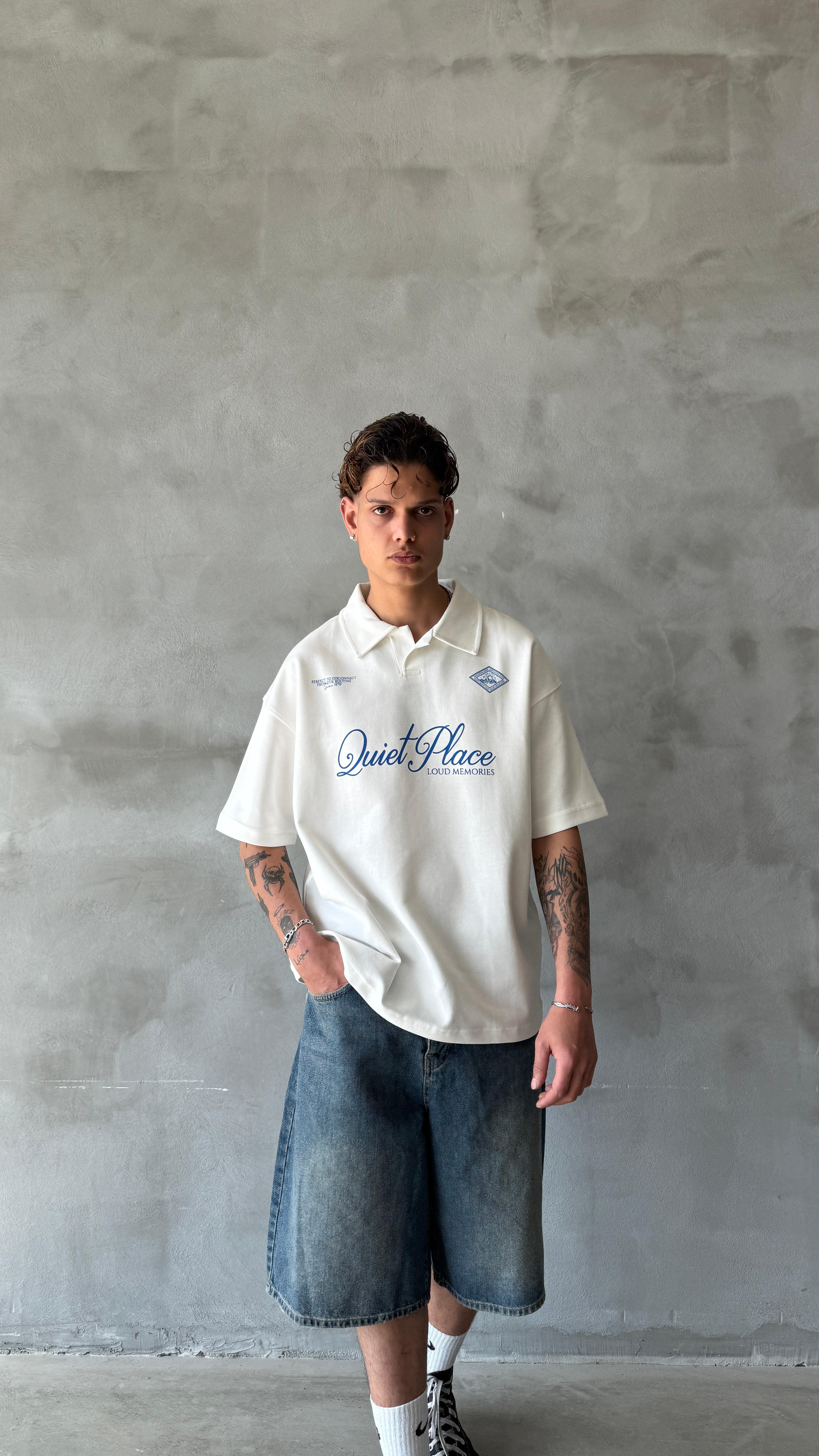 Beyaz Quite Palace Polo Yaka Oversize Tişört 