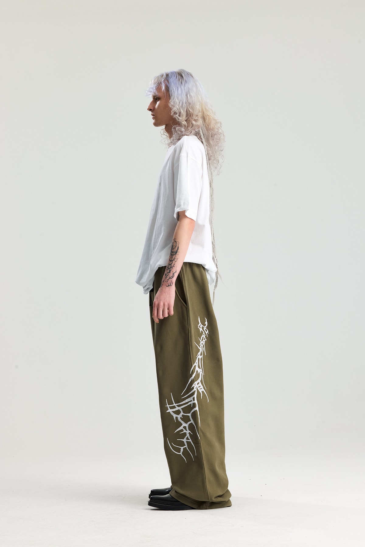 Haki Bones Nakış Detay Premium Yıkamalı Baggy Sweatpant 