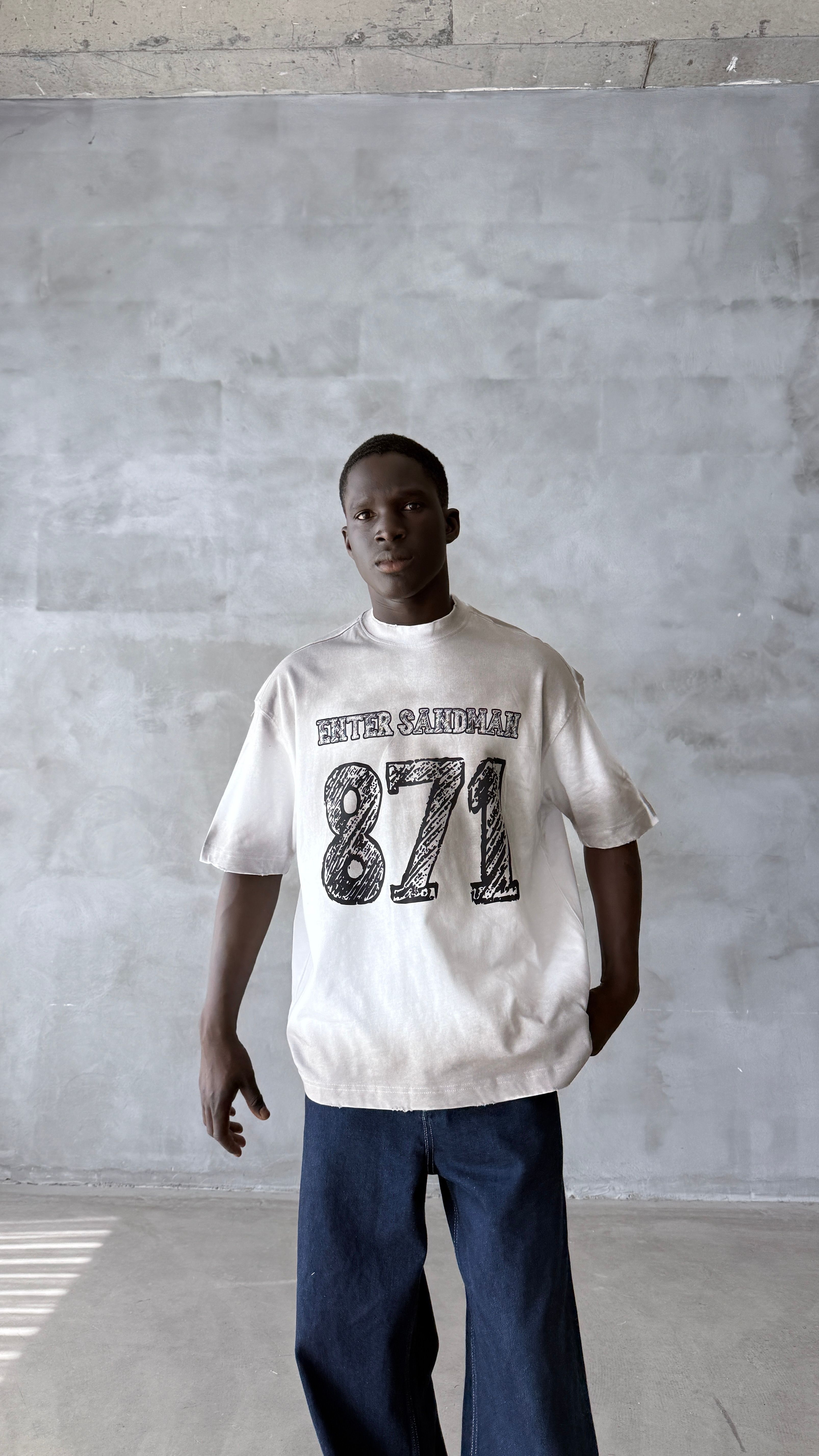 Beyaz Yıkamalı 871 Oversize Tişört 