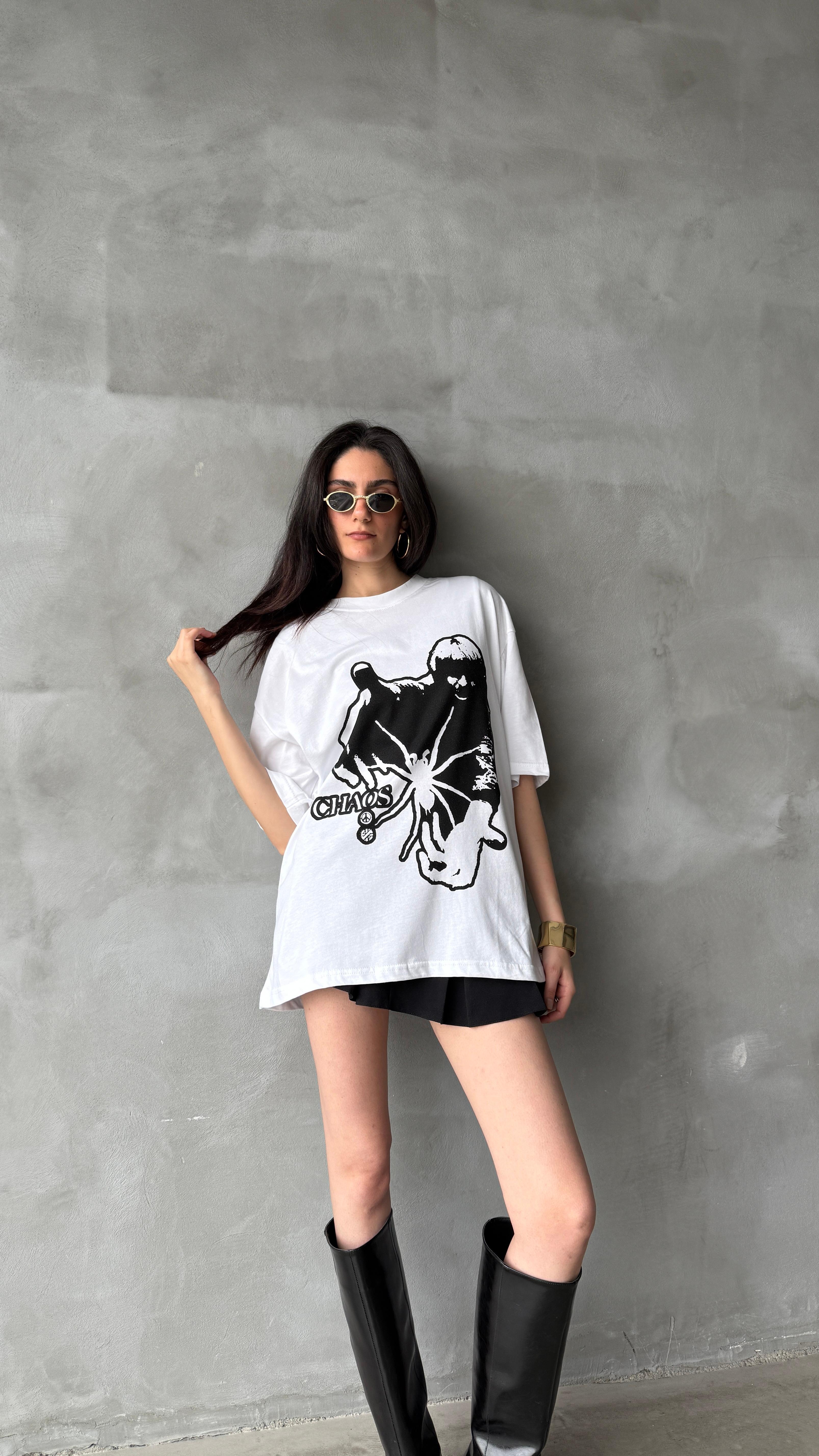 Chaos Beyaz Oversize Tişört 