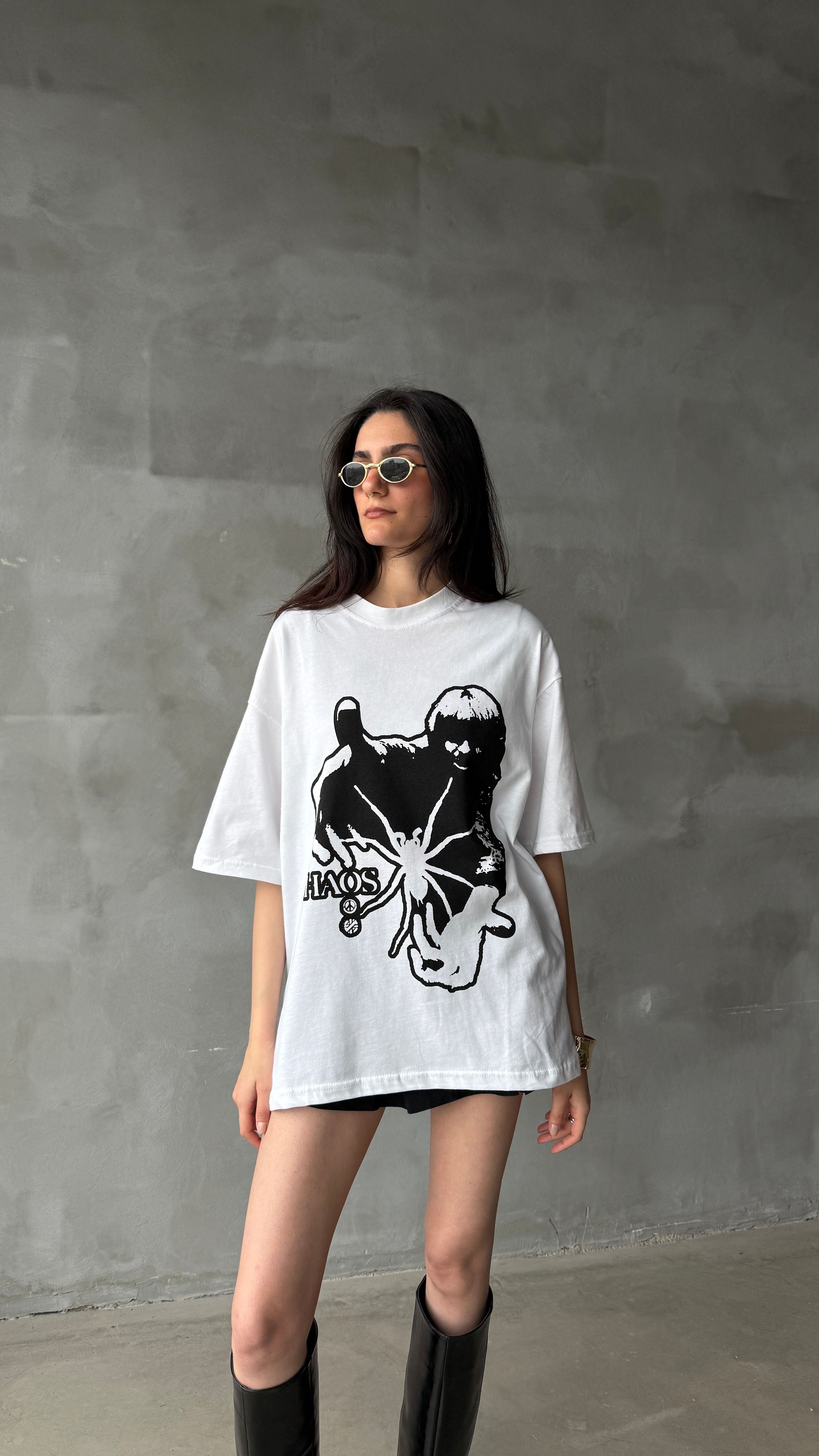 Chaos Beyaz Oversize Tişört 