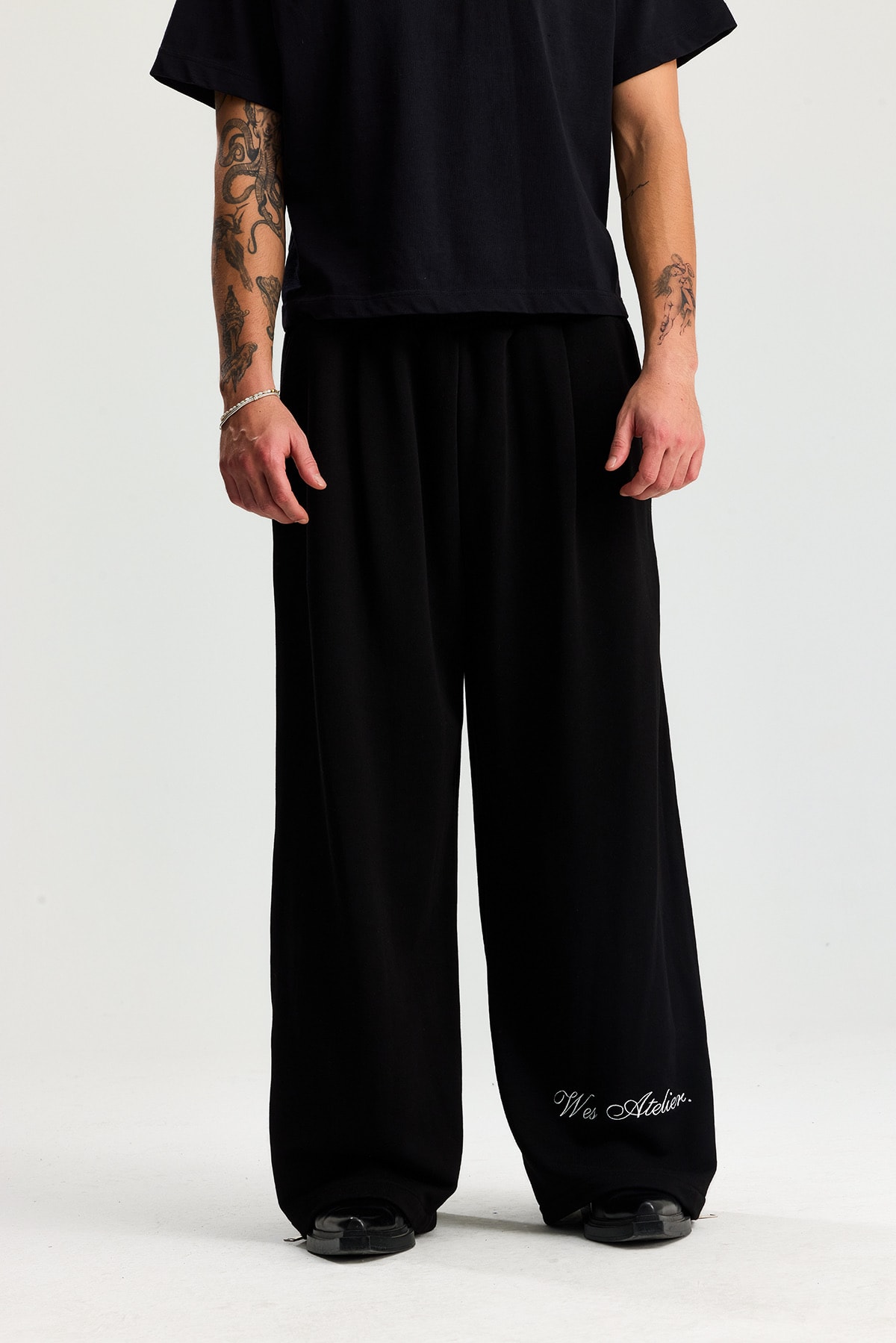 Wes Atelier Premium Nakış Detay Zipper Baggy Sweatpant